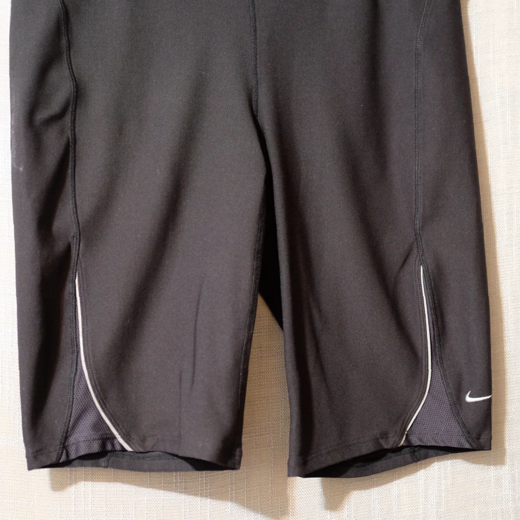 Nike Nike Fit Dri Knee Length Leggings Shorts Running Black Women's M Size 32" / US 10 / IT 46 - 3 Thumbnail