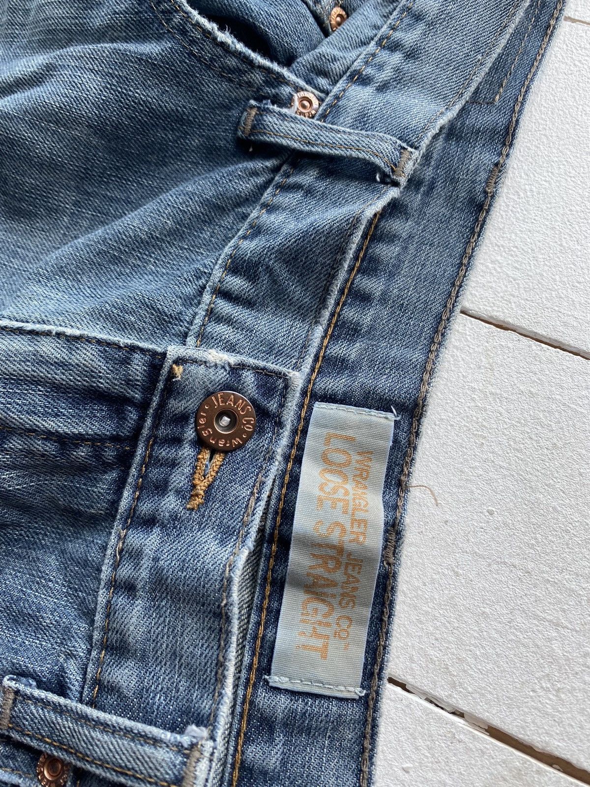 Vintage × Wrangler 🔥BAGGY RELAXED WRANGLER WIDE LEG JEANS 38x32 RARE VNTG MENS Size US 38 / EU 54 - 4 Thumbnail