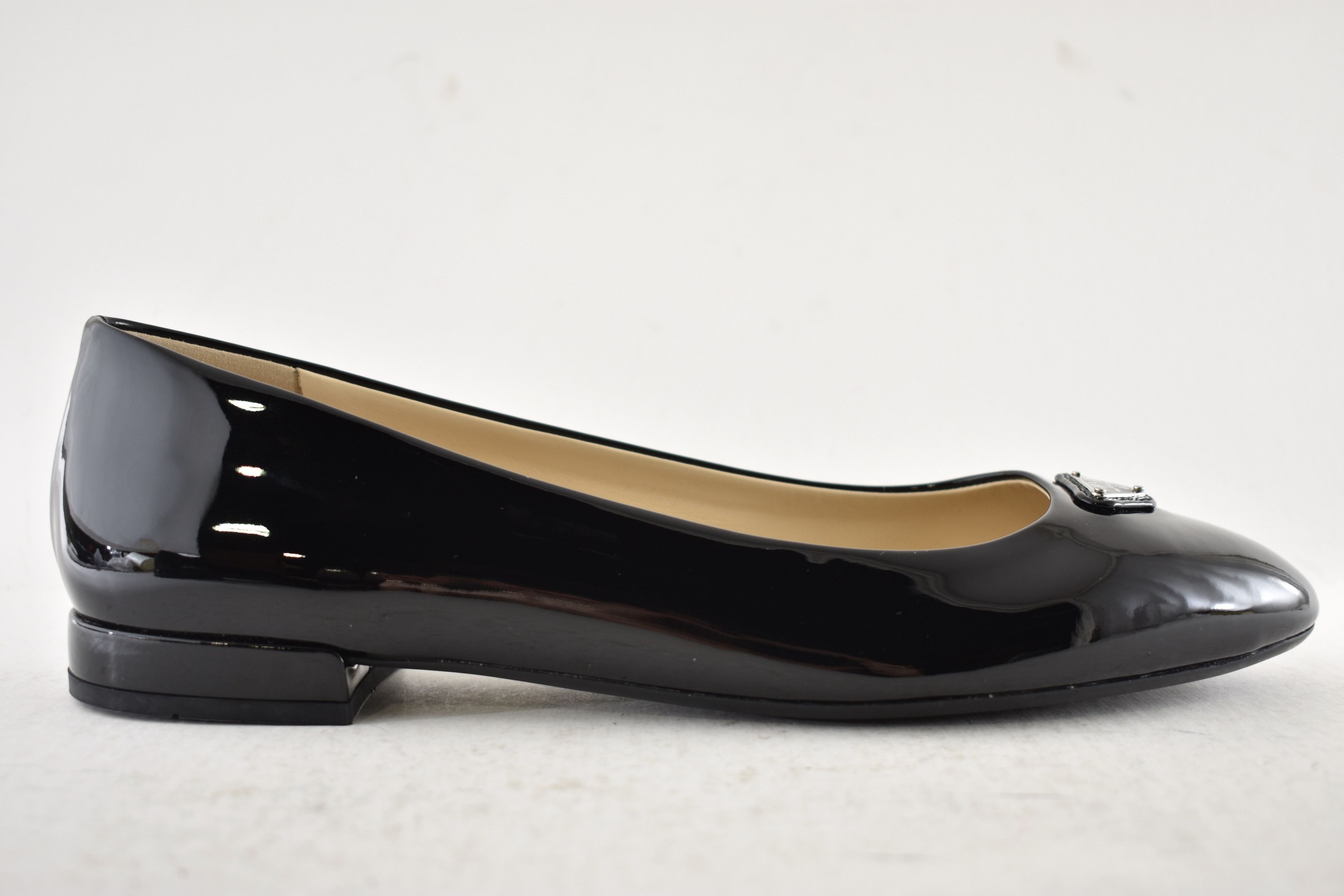 Prada Prada Patent Logo Classic Round Ballerina Ballet Flat 39 Size US 9 / IT 39 - 2 Thumbnail
