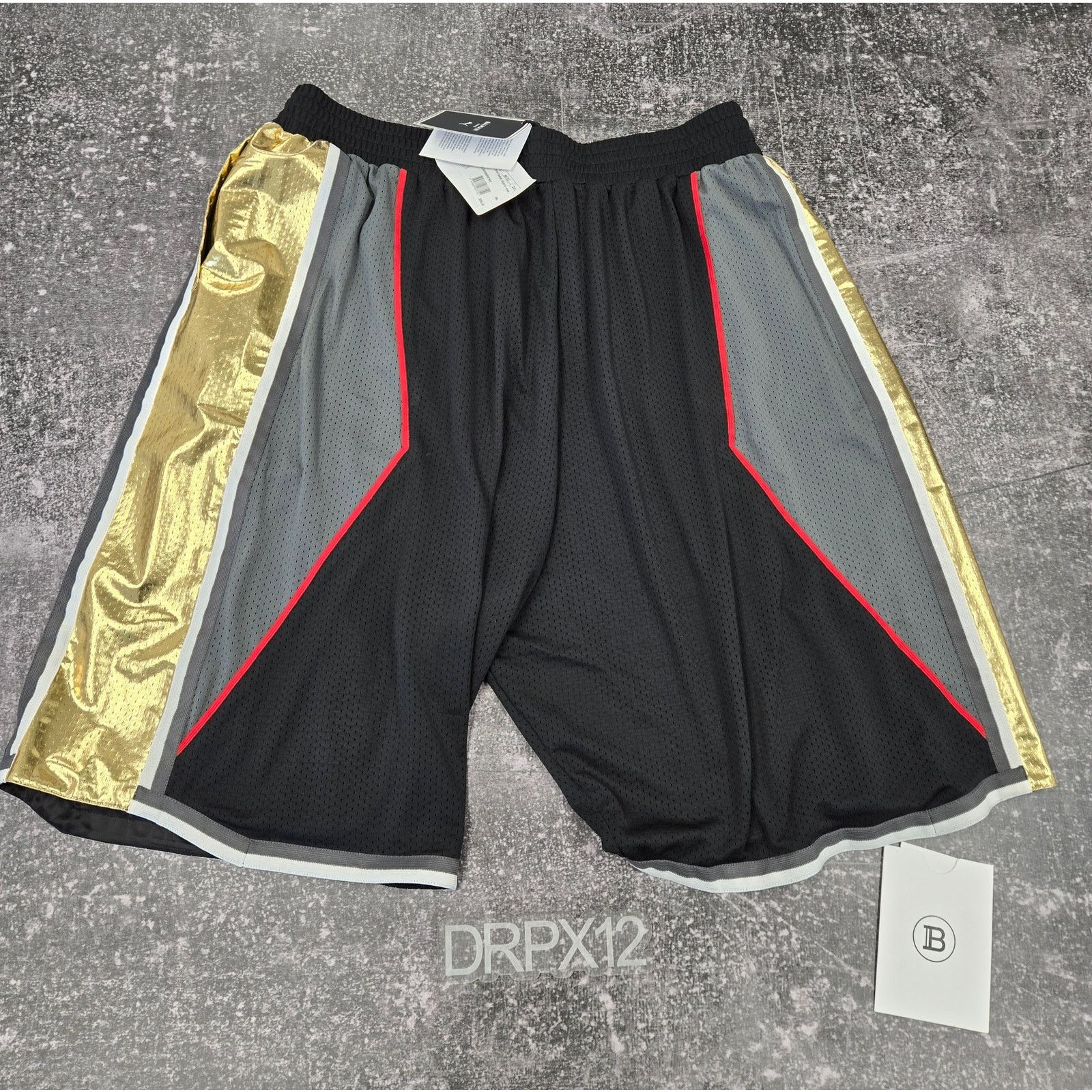 Balmain Balmain x Puma Basketball Shorts in Black Size 2XL $995 Size US 38 / EU 54 - 2 Thumbnail