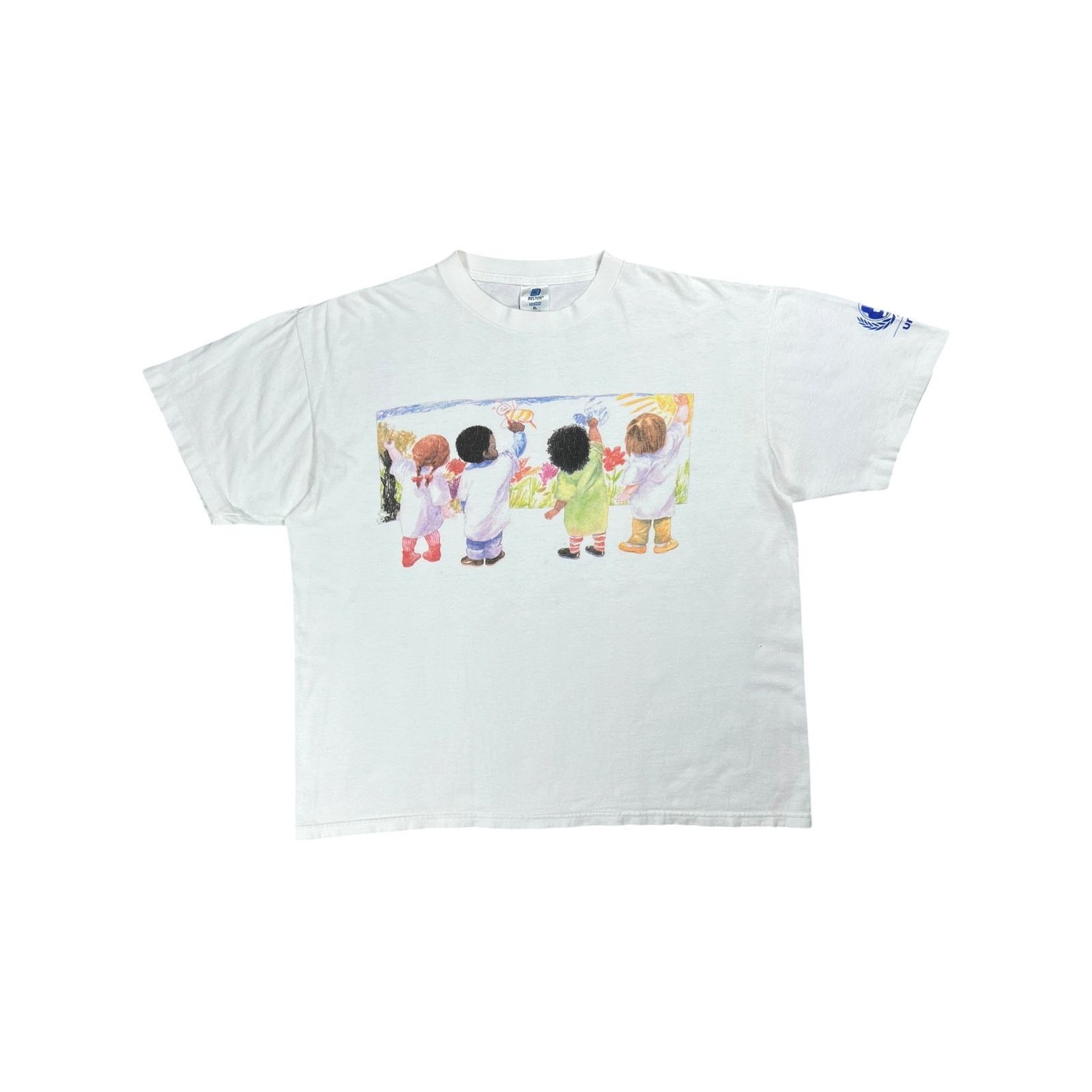 Vintage 90s UNICEF faded art tee (XL)