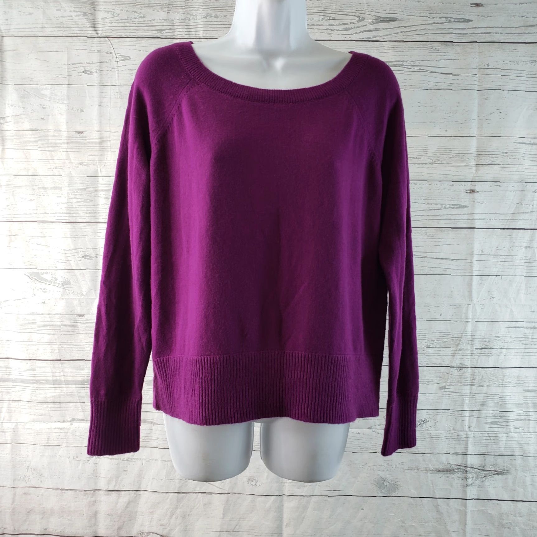 Lou & Grey Lou & Grey Pullover Sweater Womens XS Purple Long Sleeve Adult XS Pullover Purple Womens Lou & Grey Size XS / US 0-2 / IT 36-38 - 2 Thumbnail
