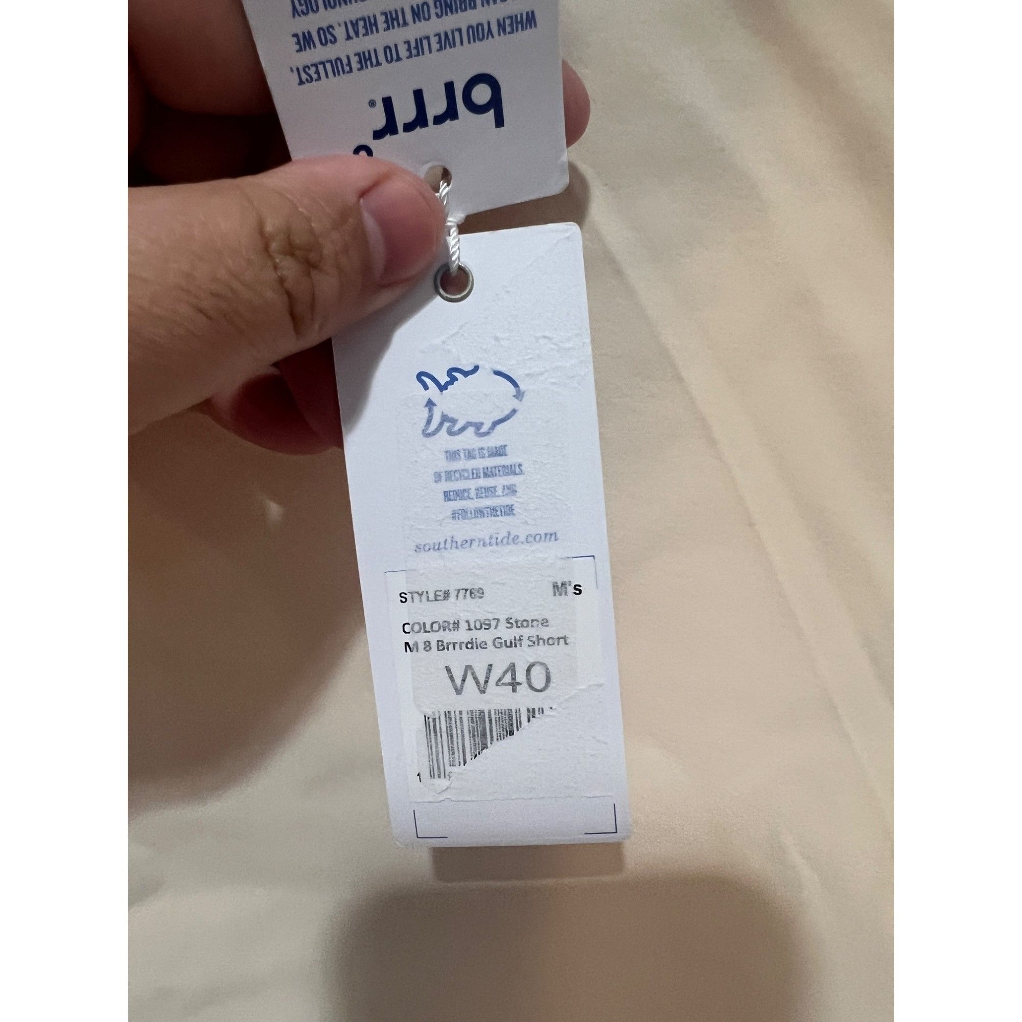 Southern Tide Southern Tide brrr°die 8" Performance Short - NWT - 40 Size US 40 / EU 56 - 3 Thumbnail