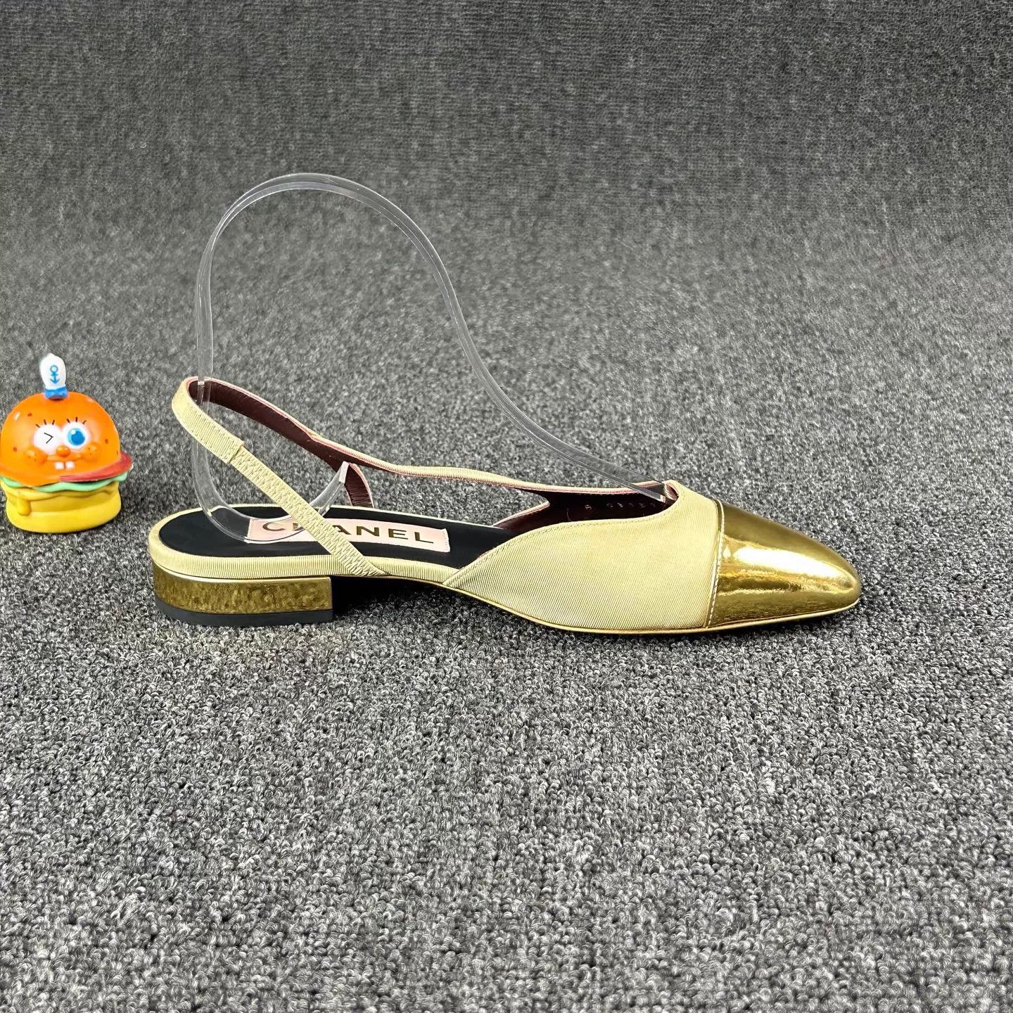 Chanel Chanel Women's Gold Color Blocked Flats 36 Size US 5.5 / IT 35.5 - 4 Thumbnail