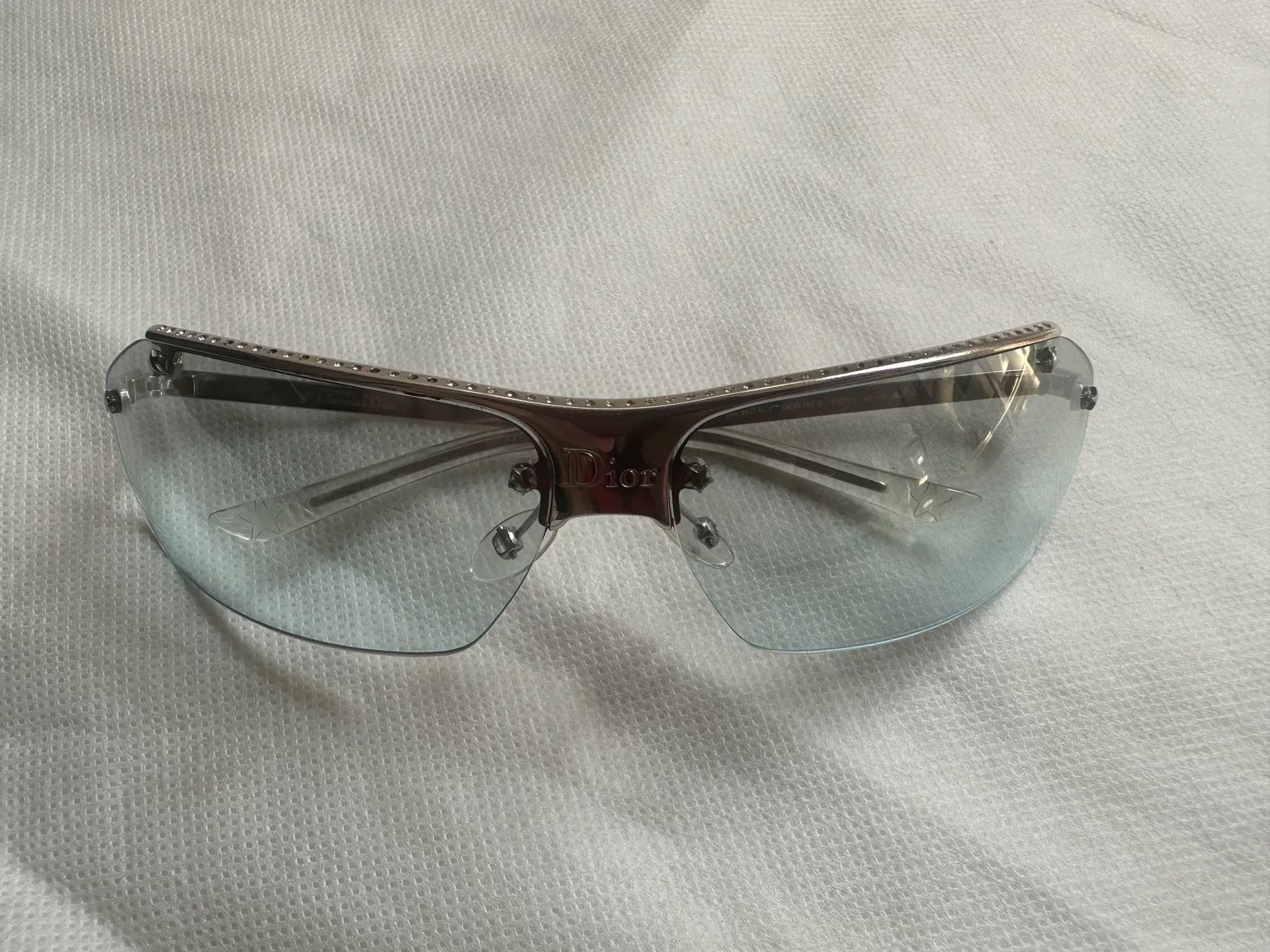 Dior Dior Vintage Star Rhinestone Sunglasses Size ONE SIZE - 1 Thumbnail