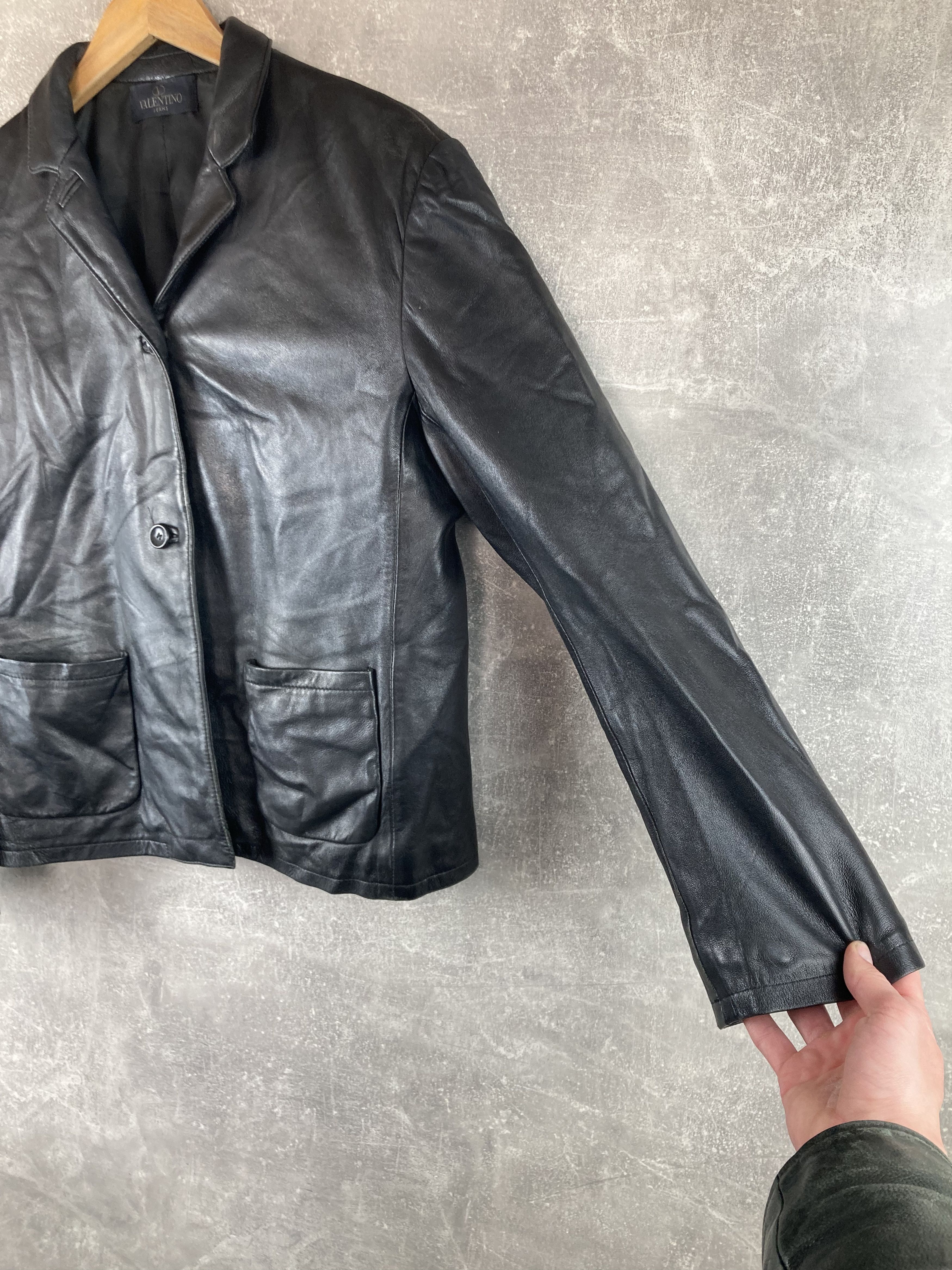 Valentino Vintage Valentino Jeans black avant garde leather jacket Size XL / US 12-14 / IT 48-50 - 3 Thumbnail