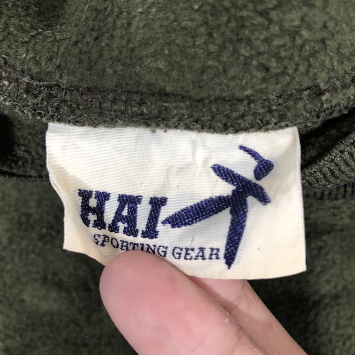 Hai Sporting Gear Vintage Hai Sporting Gear ISSEY MIYAKE Fleece Size M Size US M / EU 48-50 / 2 - 5 Thumbnail