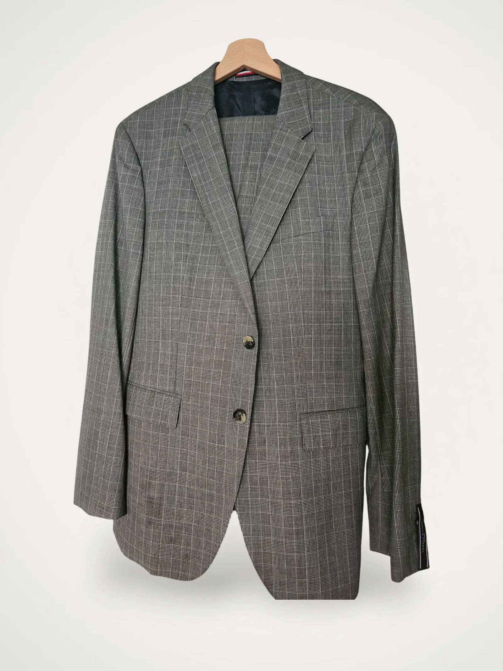 Tommy Hilfiger Tommy Hilfiger Suit Size 42R - 1 Thumbnail
