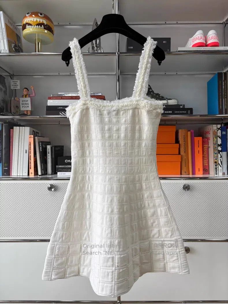 Chanel Chanel 25B super white velvet tassel plaid strap dress Size XXS / US 00 / IT 34 - 4 Thumbnail