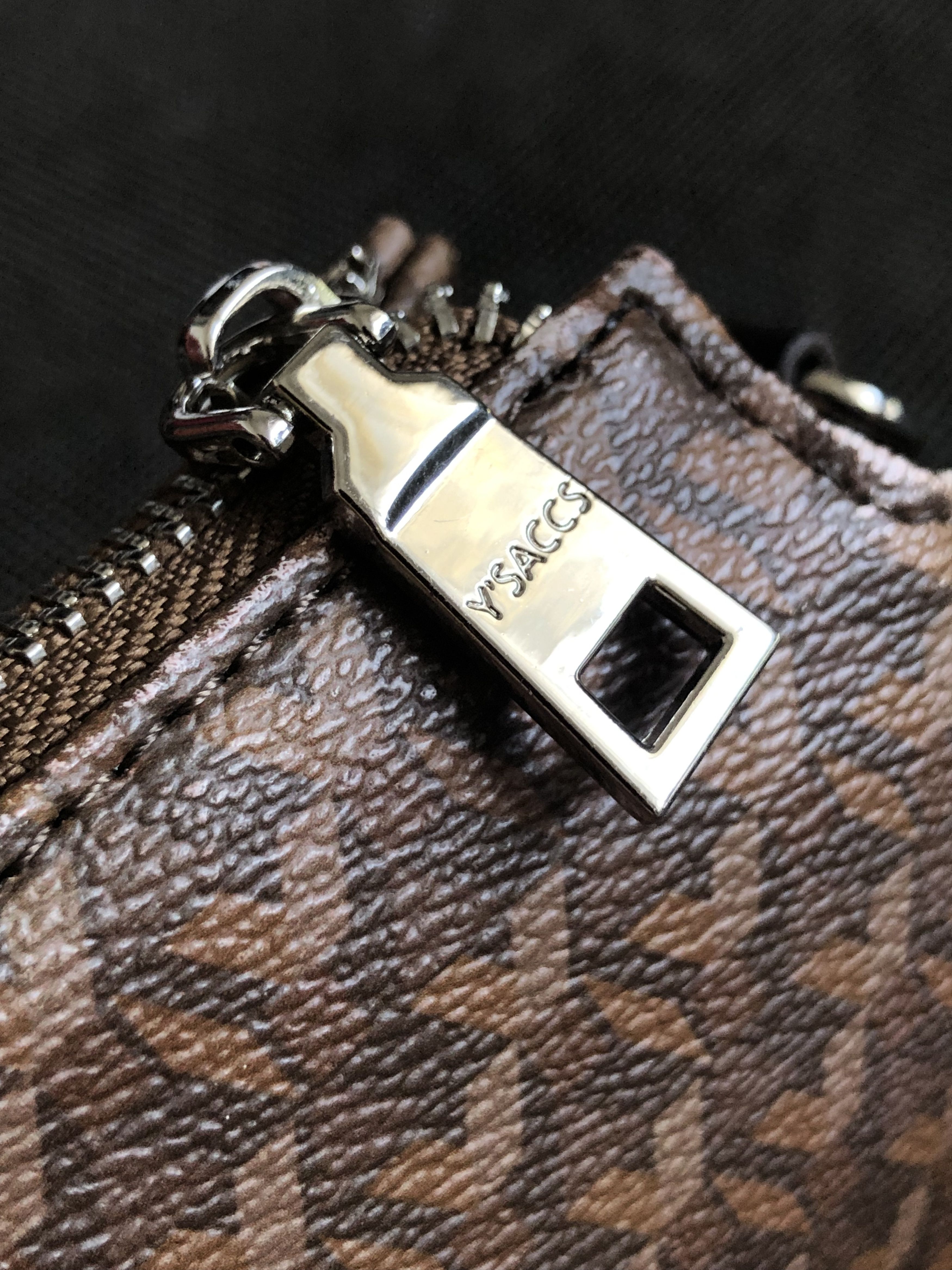 Peanuts RARE🔥YOHJI YAMAMOTO YSACCS X SNOOPY SLING BAG MONOGRAM Size ONE SIZE - 6 Thumbnail