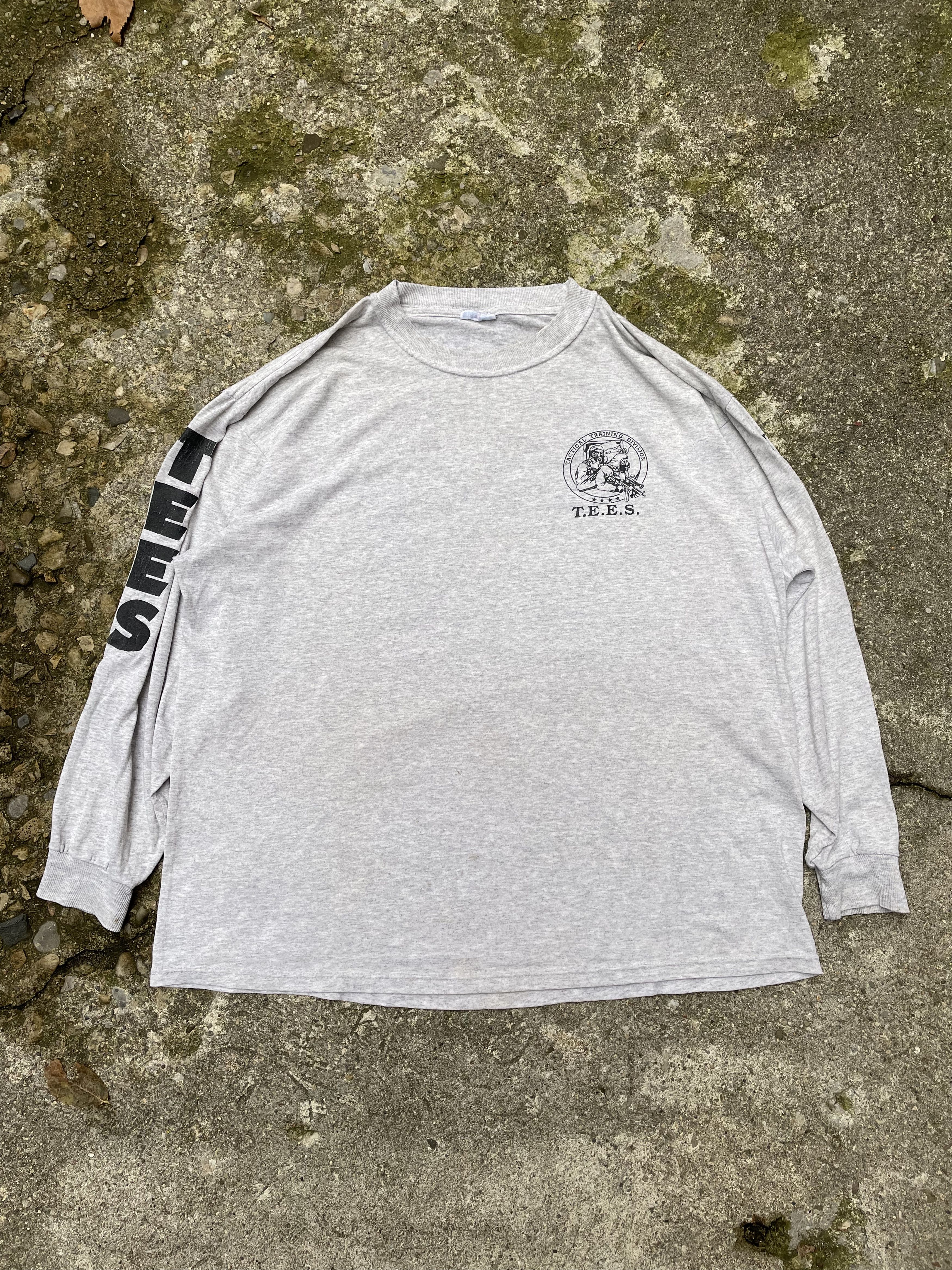 Vintage VTG 90's TEES Tactical Training Division Long Sleeve T-Shirt Size US XL / EU 56 / 4 - 1 Thumbnail
