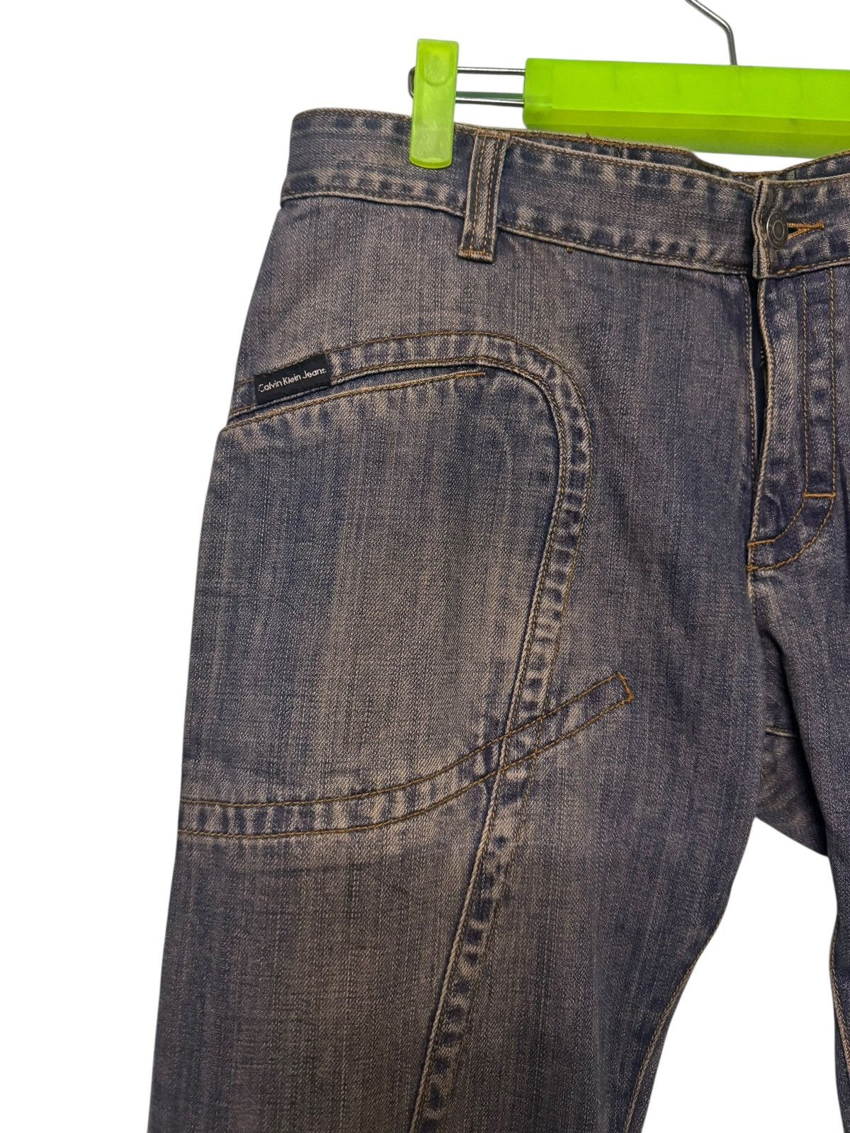 Calvin Klein VINTAGE FADED CALVIN KLIEN JEANS CARPENTER FLARE DOUBLE KNEE Size US 37 - 4 Thumbnail