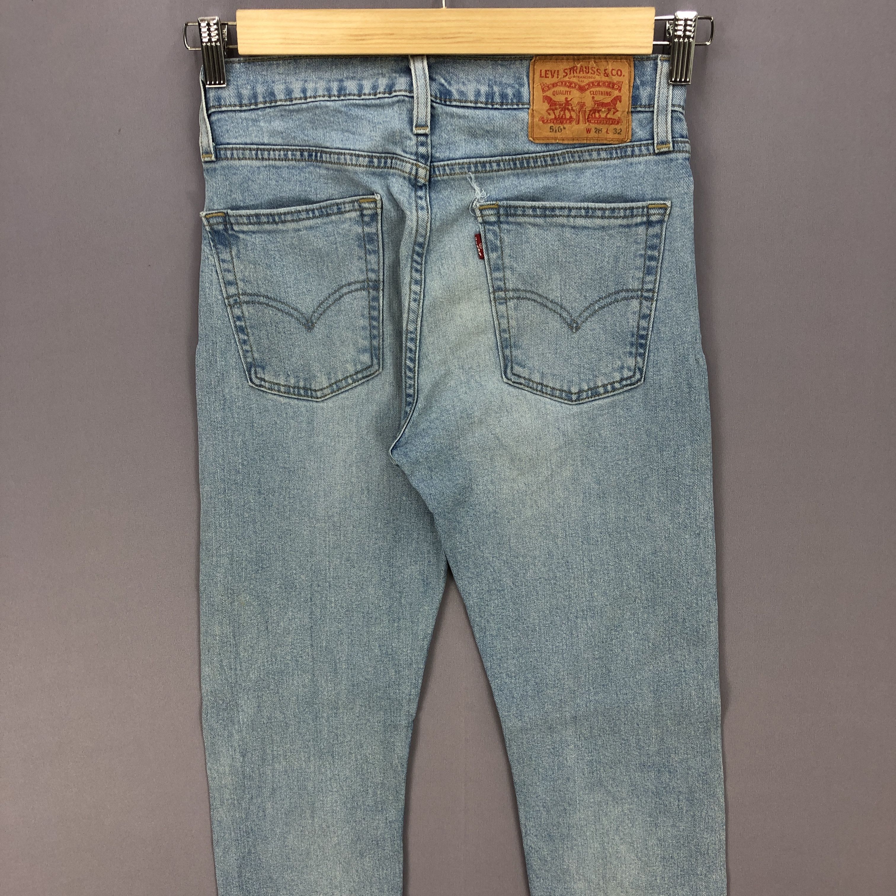 Levi's Vintage Y2K Levis Sun Faded Jeans Levi's Light Wash Denim Size 28" / US 6 / IT 42 - 4 Thumbnail