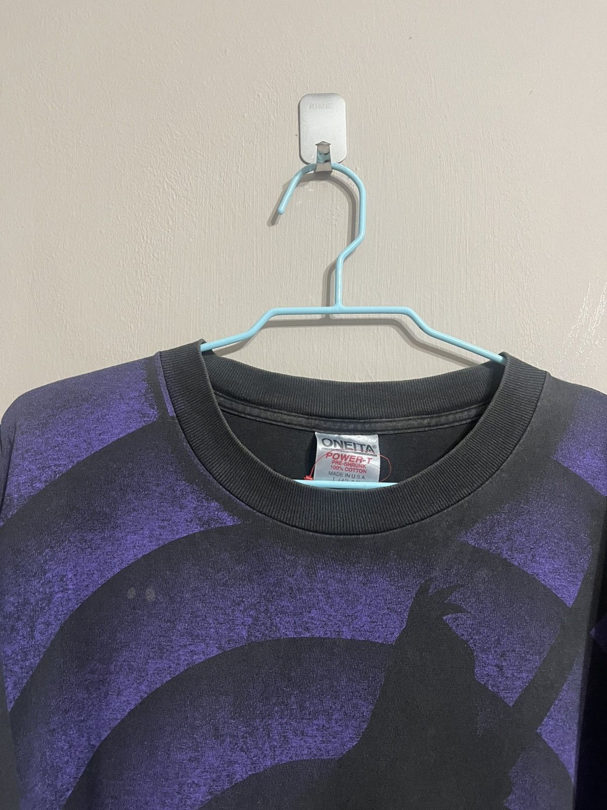 Vintage × Warner Bros Vintage 90s Daffy Duck Aop Shadow grail tee Size US L / EU 52-54 / 3 - 3 Thumbnail