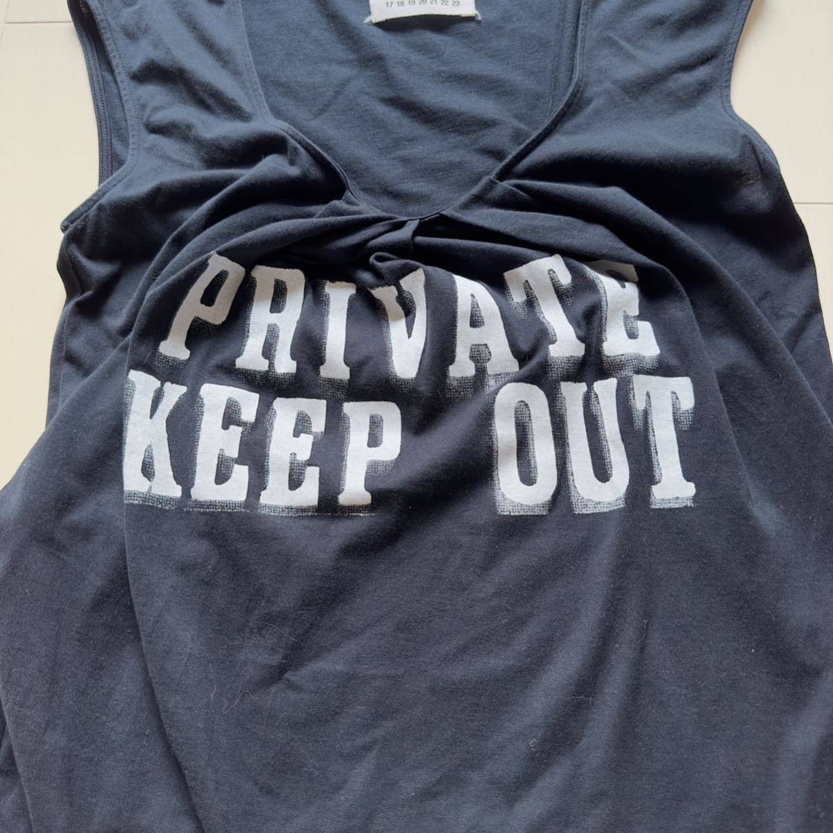 Maison Margiela Maison Margiela SS09 "Private Keep Out" Pleated Tank Top Size S / US 4 / IT 40 - 3 Thumbnail