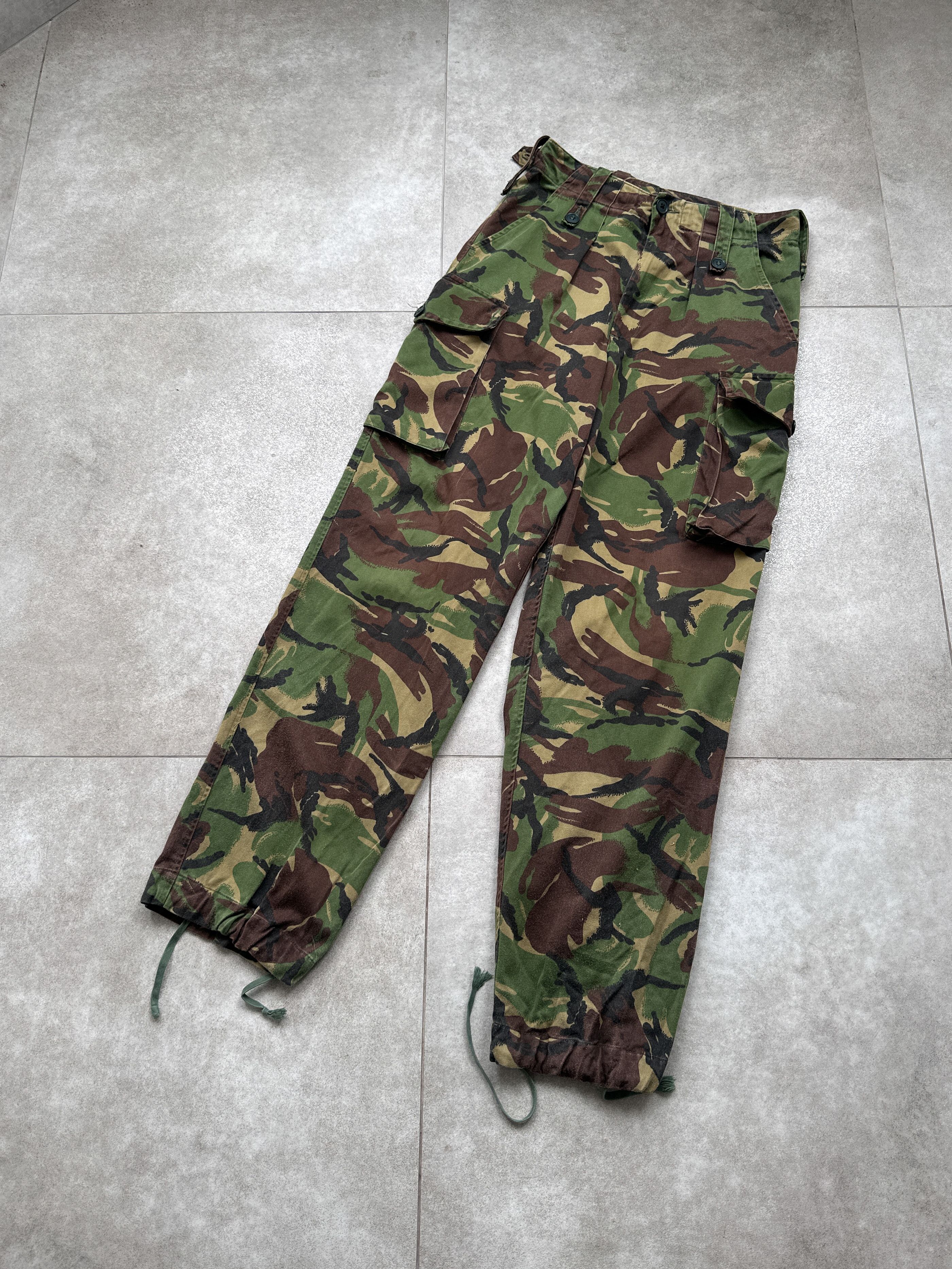 Vintage Vintage Military Cargo Army Combat Pants Size US 30 / EU 46 - 1 Thumbnail