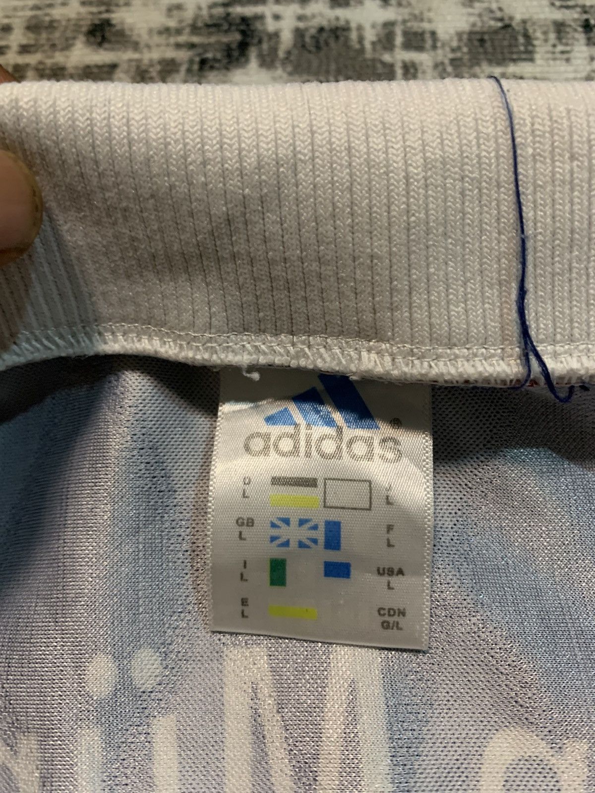 Adidas BAYERN MUNICH 1997 1998 HOME JERSEY ADIDAS RIZZITELLI Size US M / EU 48-50 / 2 - 4 Thumbnail