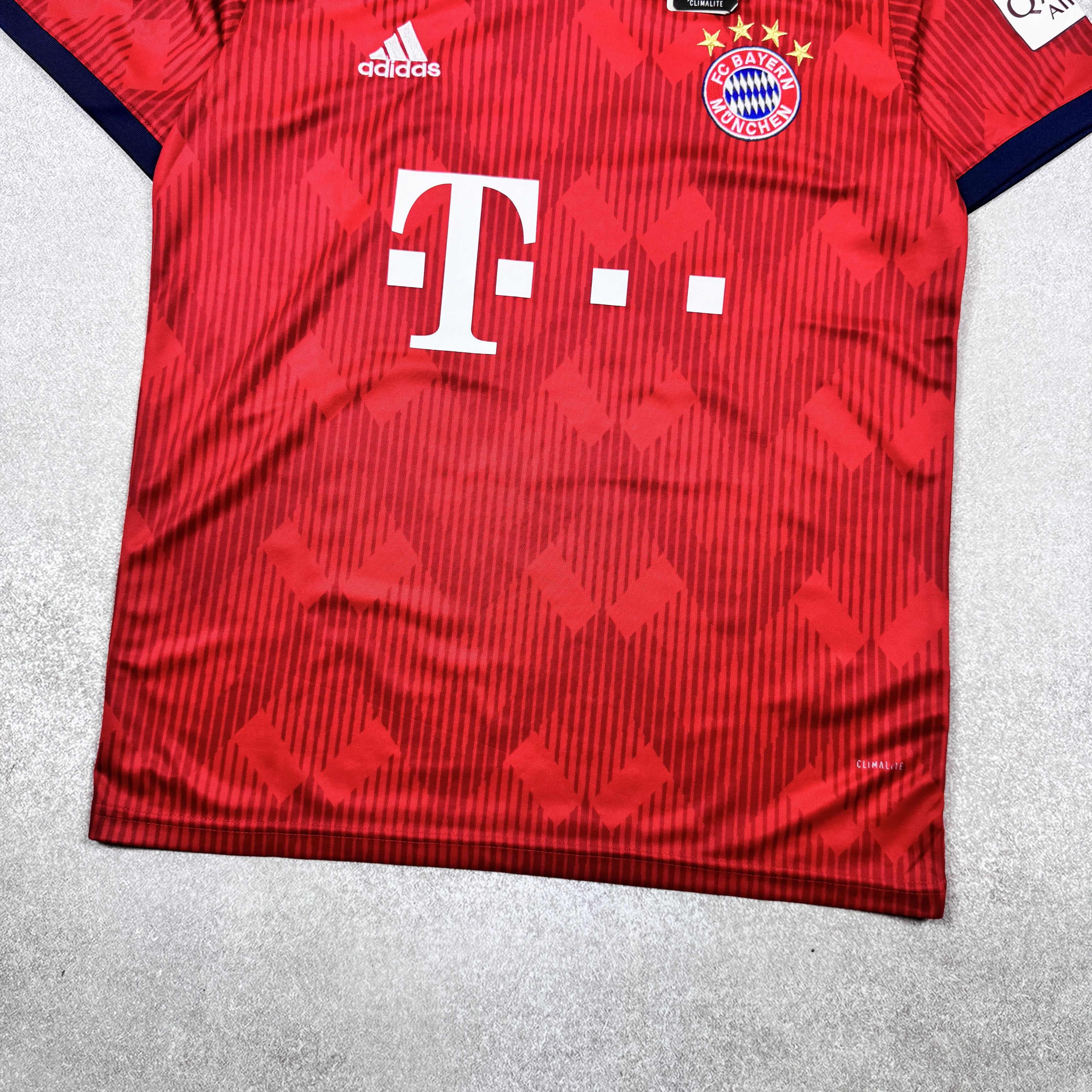 Adidas Adidas Bayern Munchen Tolisso 24 18/19 Football Jersey SizeS Size US S / EU 44-46 / 1 - 4 Thumbnail