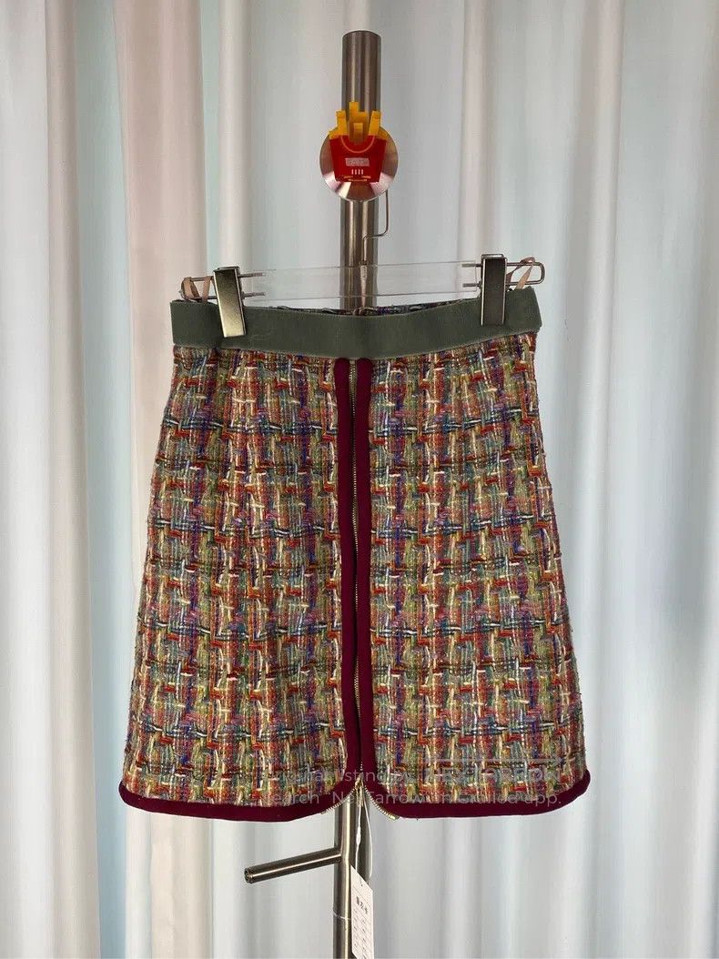 Chanel Chanel Slim tweed skirt Size 42" / US 20 - 2 Thumbnail
