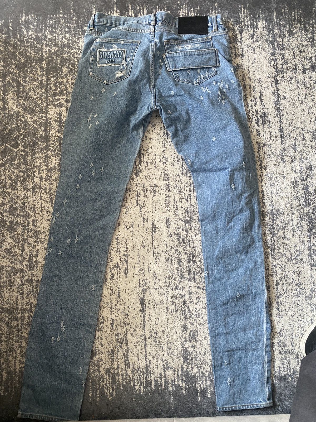 Givenchy Luxury givenchy denim with big logo on pocket Size US 30 / EU 46 - 5 Thumbnail