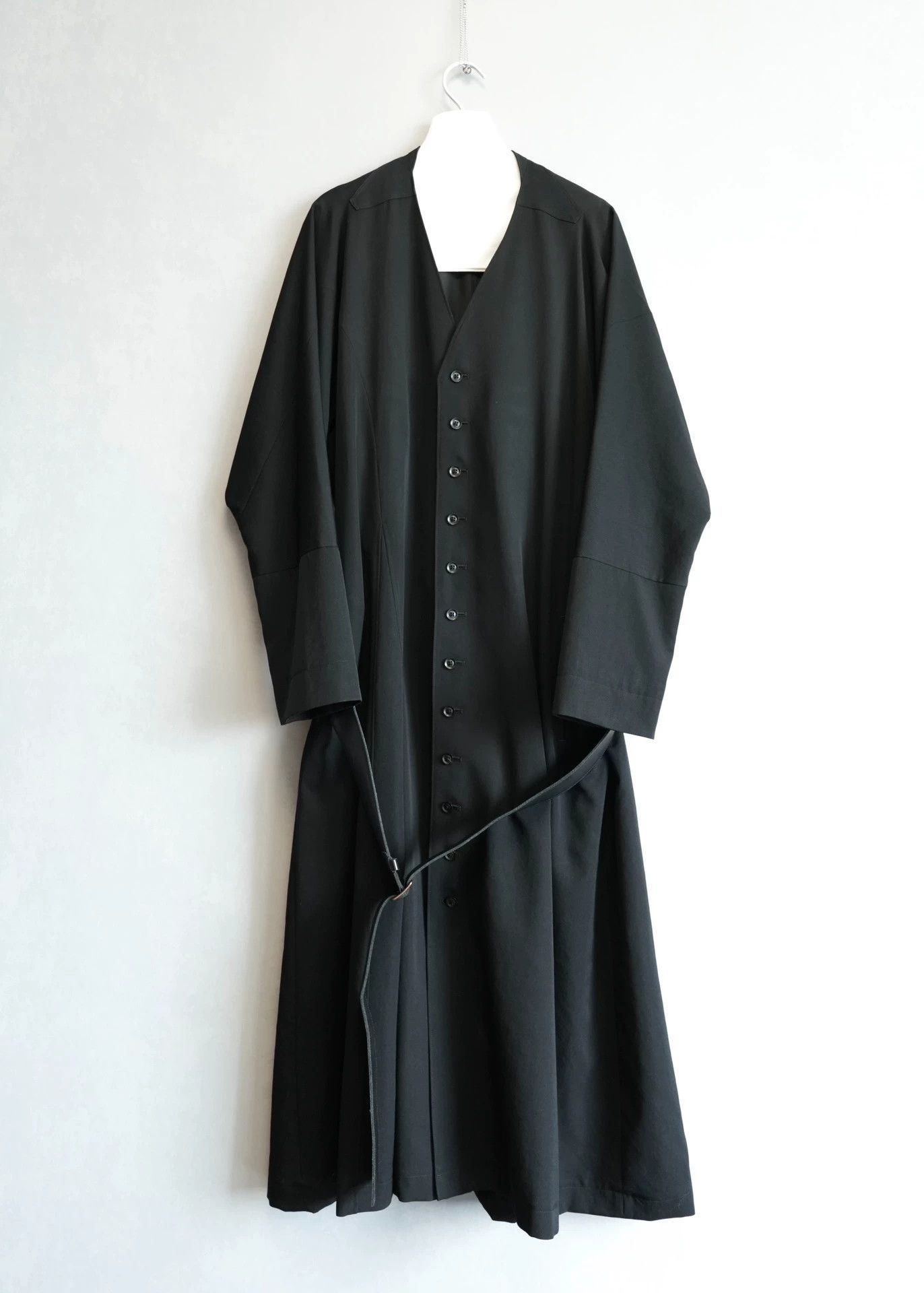 Yohji Yamamoto Yohji Yamamoto 18AW collarless multi button belt Tibetan robe coat Size US S / EU 44-46 / 1 - 1 Thumbnail