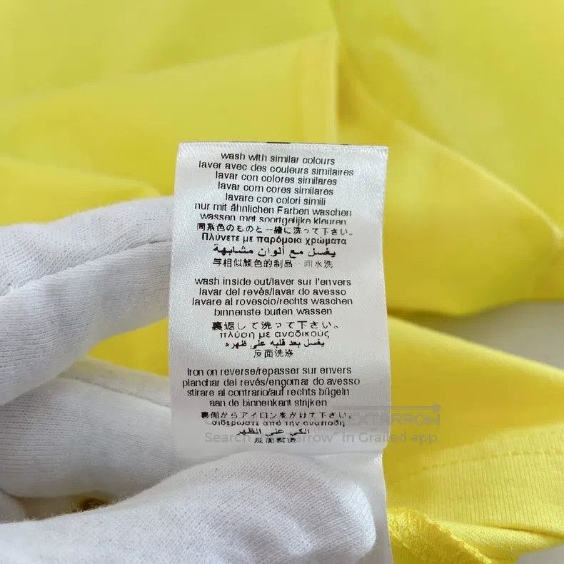 Givenchy Givenchy Size 12+ Letter Logo Yellow T-Shirt Size US S / EU 44-46 / 1 - 8 Thumbnail