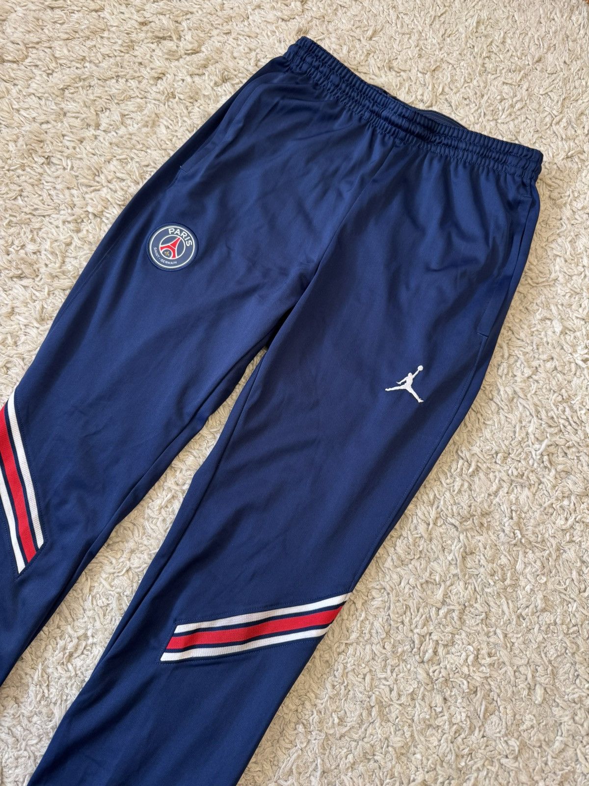 Jordan Brand PSG Paris Saint Germain 2022-2023 Soccer Track Pants Kit Size US 30 / EU 46 - 3 Thumbnail