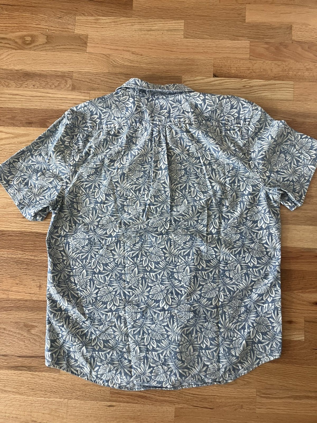 Gap × Vintage Gap Tropical Print Button Up Shirt - XL🌿 Size US XL / EU 56 / 4 - 3 Thumbnail