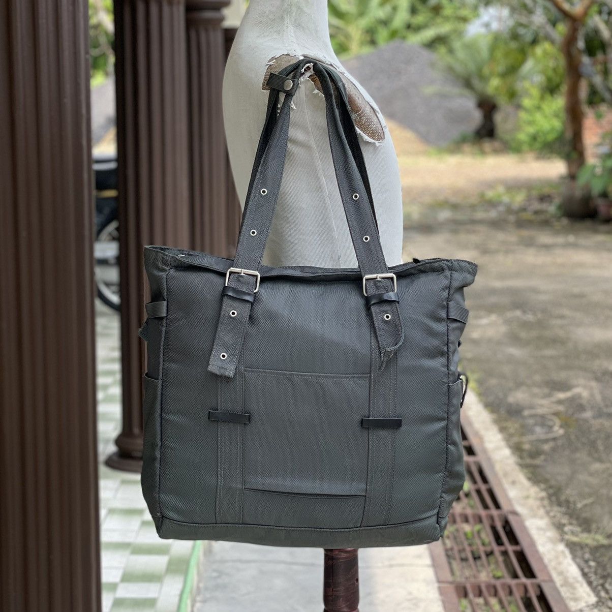 Coleman ❗️ RARE COLEMAN MULTI-POCKET OVERSIZED TOTE BAG Size ONE SIZE - 4 Thumbnail