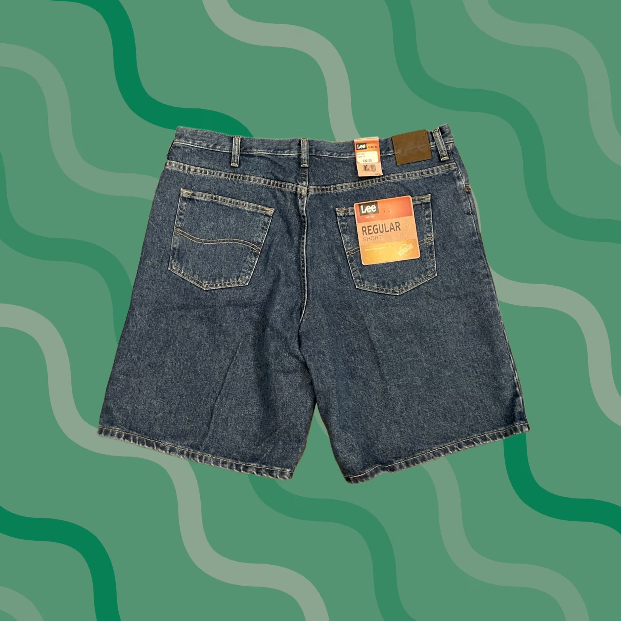 Lee VINTAGE Lee Shorts Cargo Denim Workwear Blue Mens 42 Grunge 90s Cargo Pocket Inseam 10 in Size US 42 / EU 58 - 1 Thumbnail