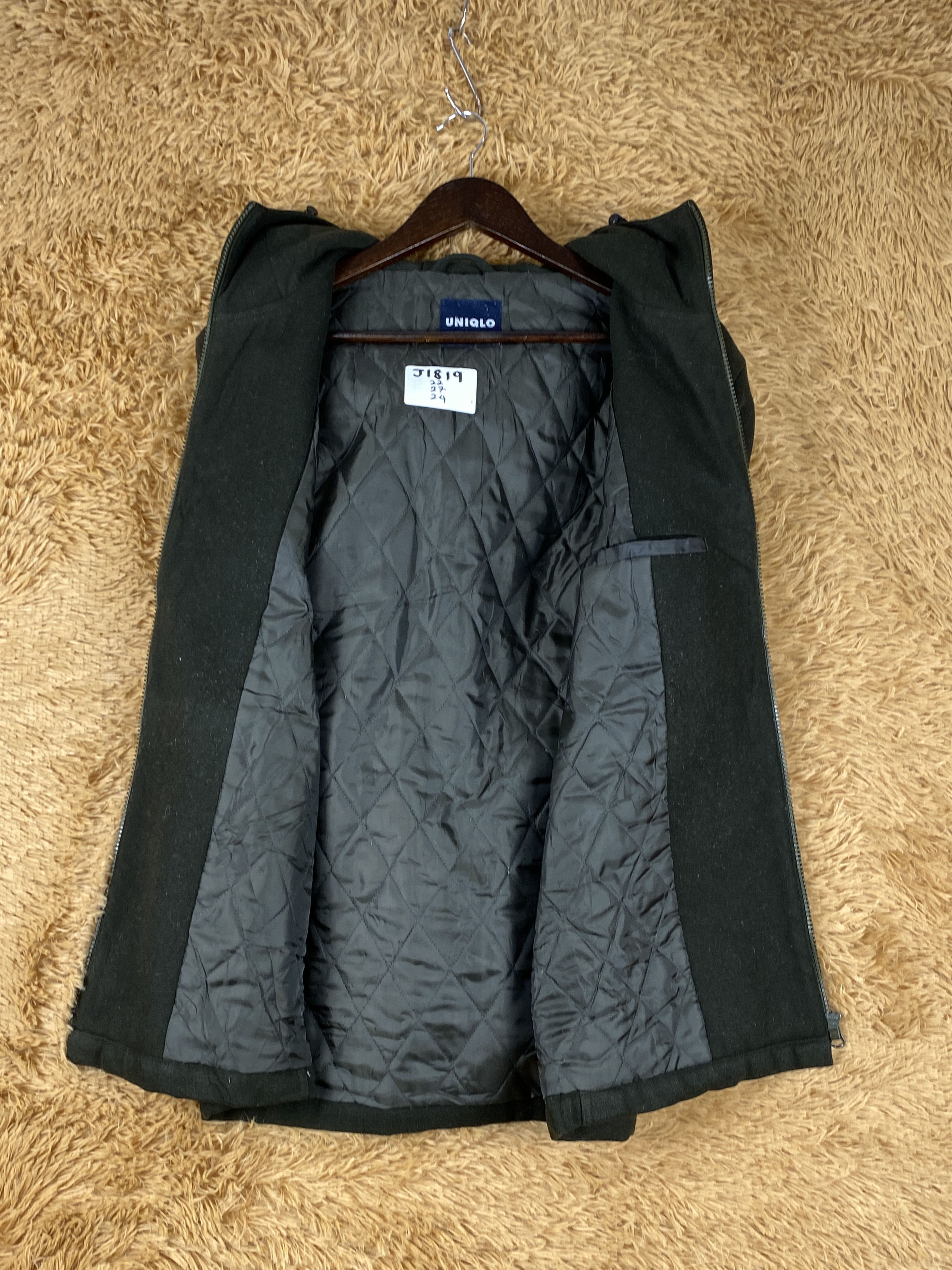 Uniqlo Vintage Uniqlo Hoodie Quilted Lining Jacket J1819 Size US S / EU 44-46 / 1 - 6 Thumbnail
