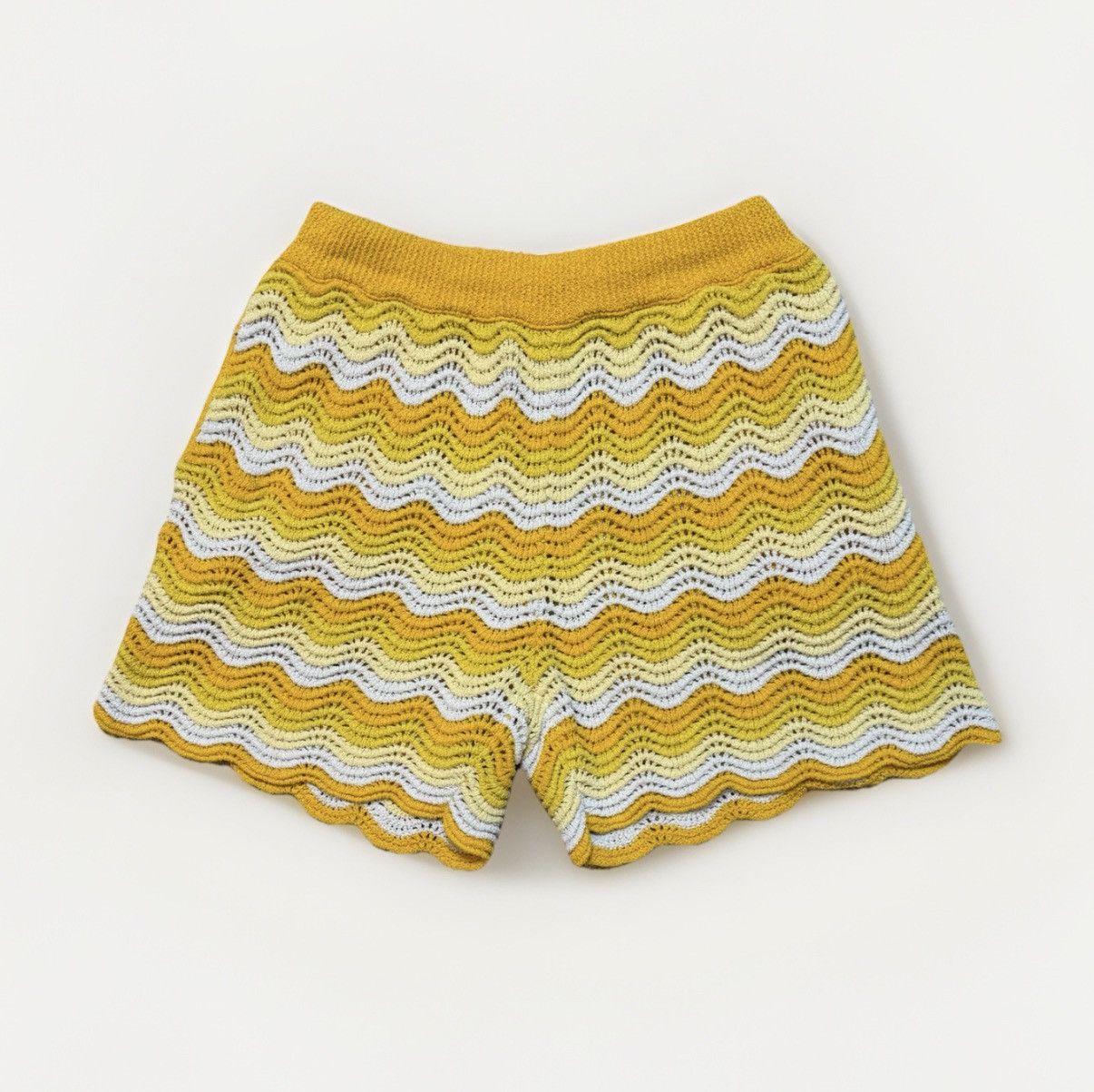 Casablanca Casablanca Wavy Gradient Crochet Shorts Size US 32 / EU 48 - 1 Thumbnail