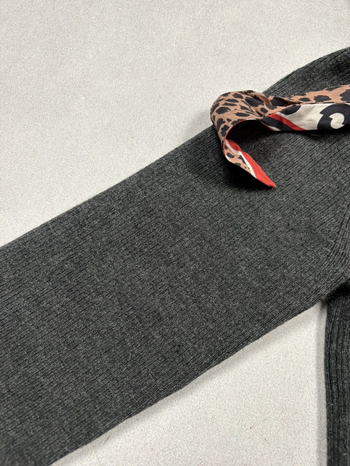 Sandro Sandro Paris Wool Blend Sweater With Silk Leopard Scarf Hood Size XS / US 0-2 / IT 36-38 - 10 Thumbnail