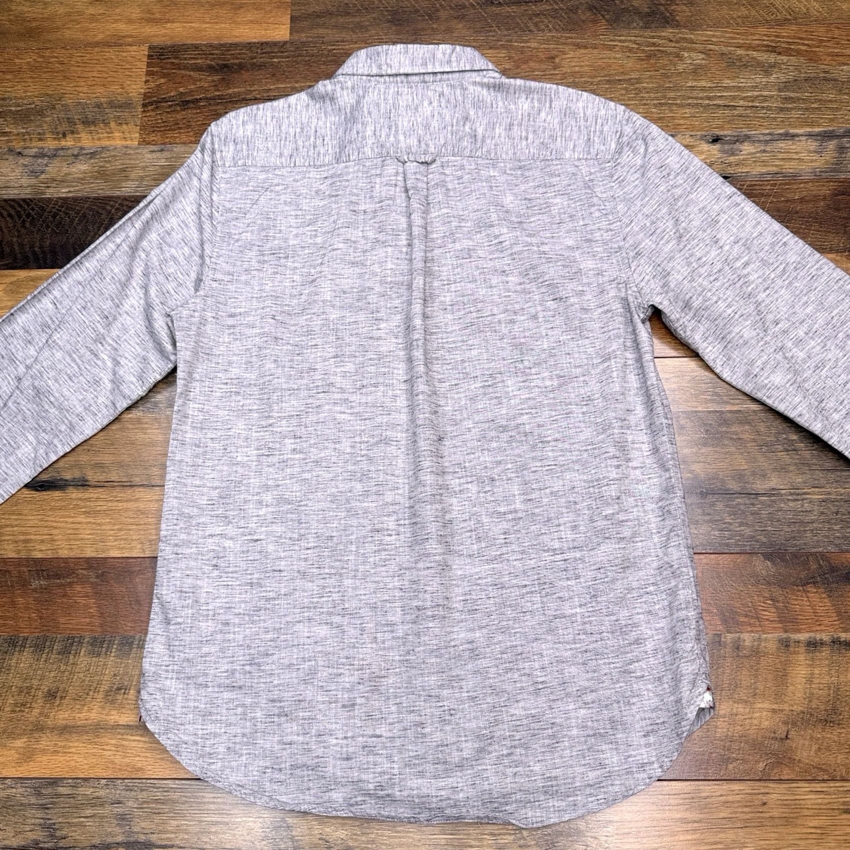 Denime Denim & Flower Shirt Mens S Gray Chambray Button Up Collared Long Sleeve Slim Casual Workwear Button-Up Flower Theme Modern All Seasons Size US S / EU 44-46 / 1 - 3 Thumbnail