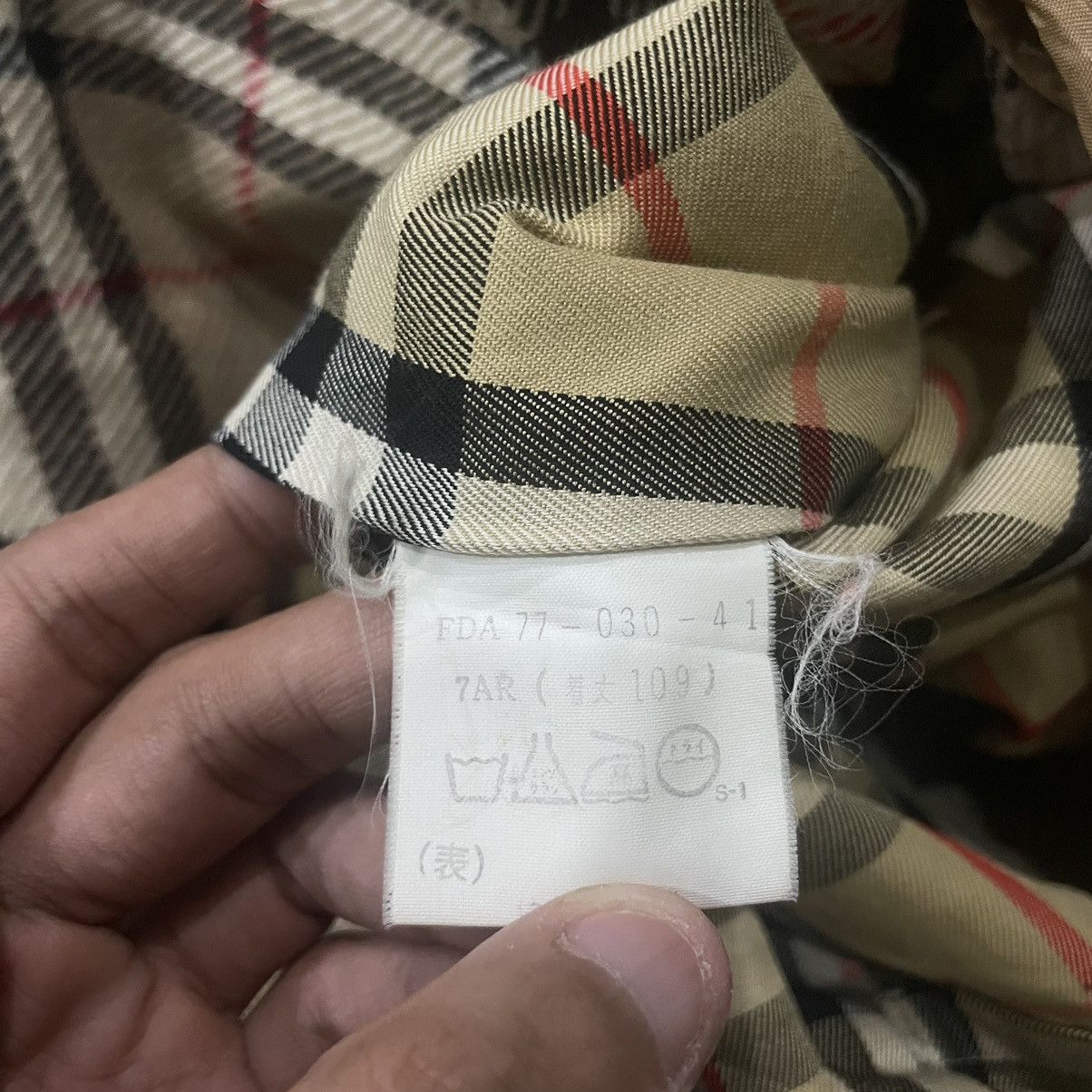 Burberry Vintage Burberry Prorsum Novacheck Long Jacket Size M / US 6-8 / IT 42-44 - 23 Thumbnail