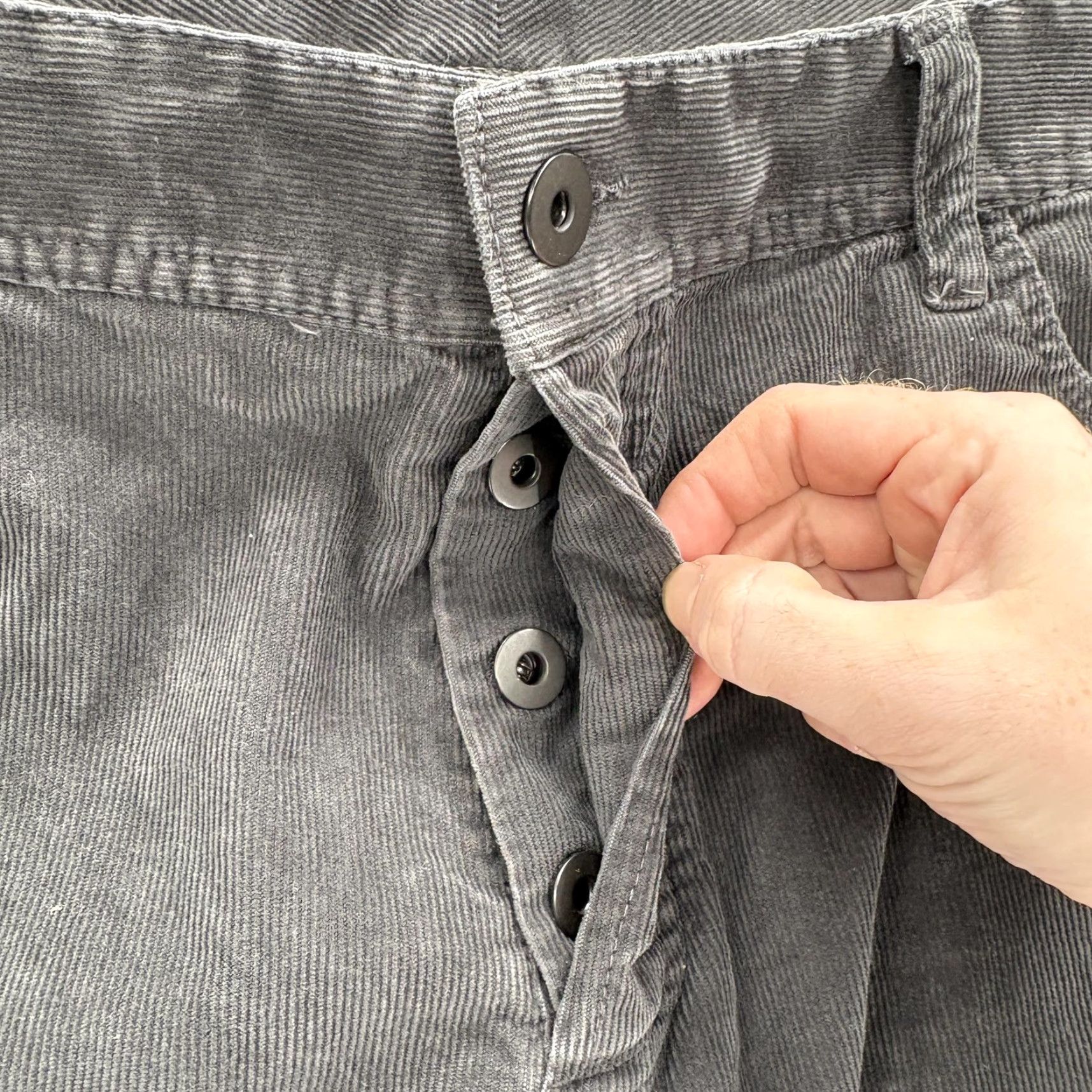 James Perse James Perse 5-Pocket Stretch Cord Pants Mens 38x28 Gray Straight Corduroy Casual Size US 38 / EU 54 - 3 Thumbnail