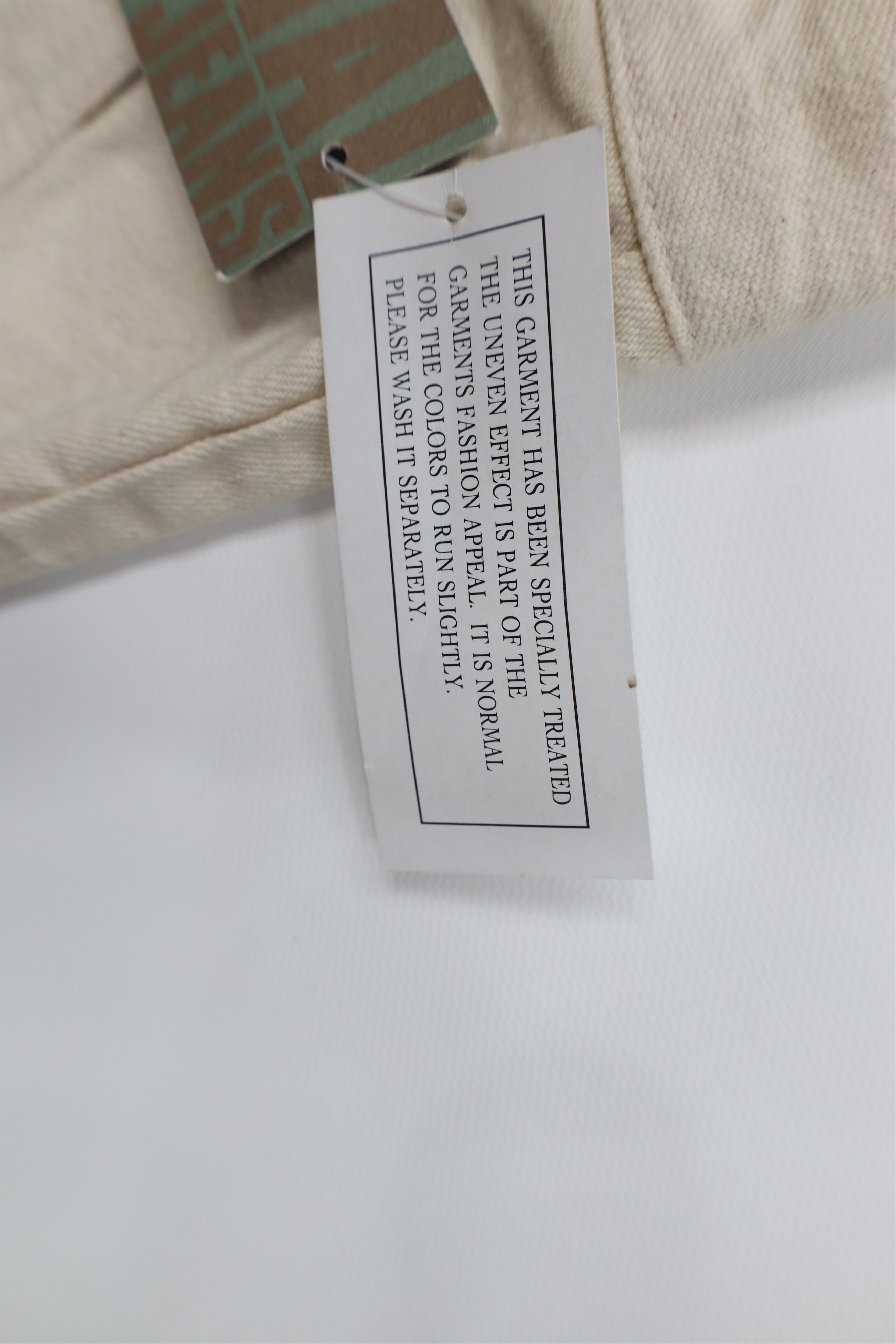 Vintage Deadstock Vintage 90s Streetwear Leather Cargo Shorts Beige Size US 32 / EU 48 - 6 Thumbnail