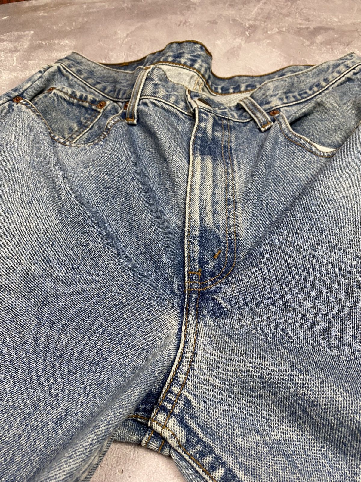 Jean × Levi's × Vintage Vintage Levis 615 1998 Jeans Baggy Wash Denim Blue Size US 34 / EU 50 - 10 Thumbnail