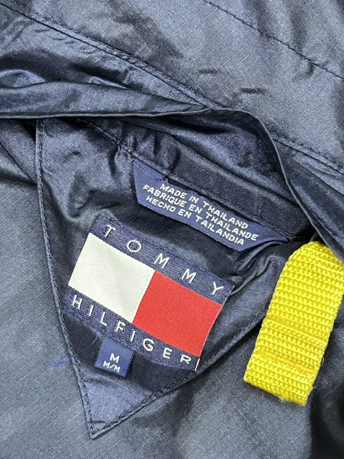 Tommy Hilfiger Vintage 90s Tommy Hilfiger Reversible Stripe Fleece Nylon Size US L / EU 52-54 / 3 - 16 Thumbnail
