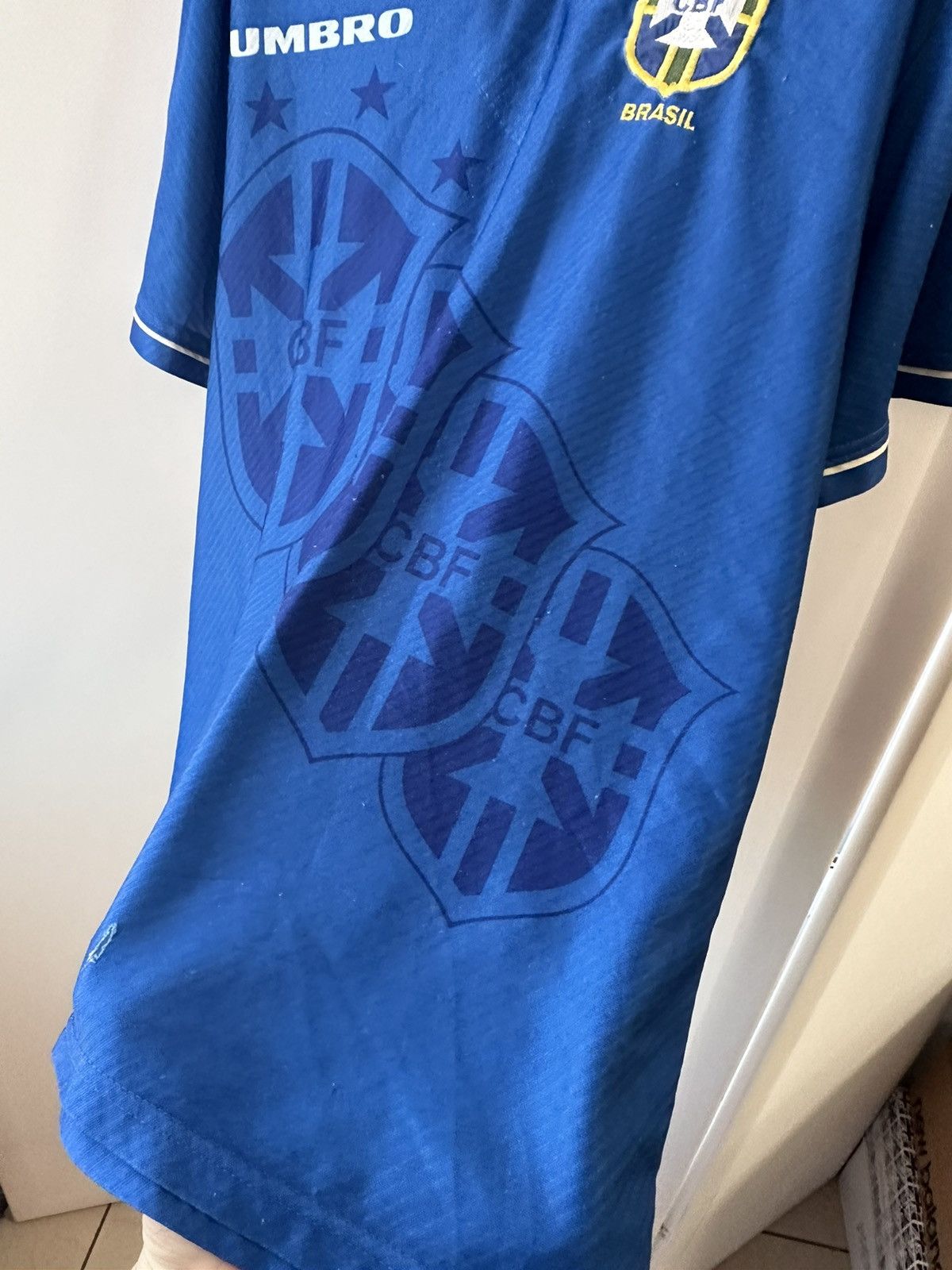 Umbro Vintage umbro Brazil soccer jersey away 1994 blue rare L Size US L / EU 52-54 / 3 - 9 Thumbnail