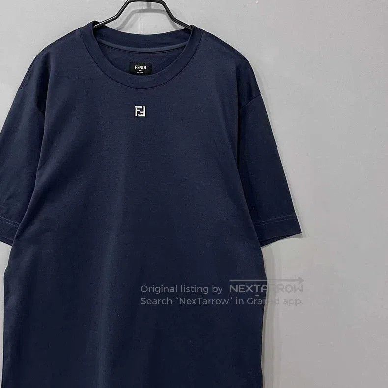 Fendi Fendi Metal F logo short-sleeve top Size US L / EU 52-54 / 3 - 2 Thumbnail