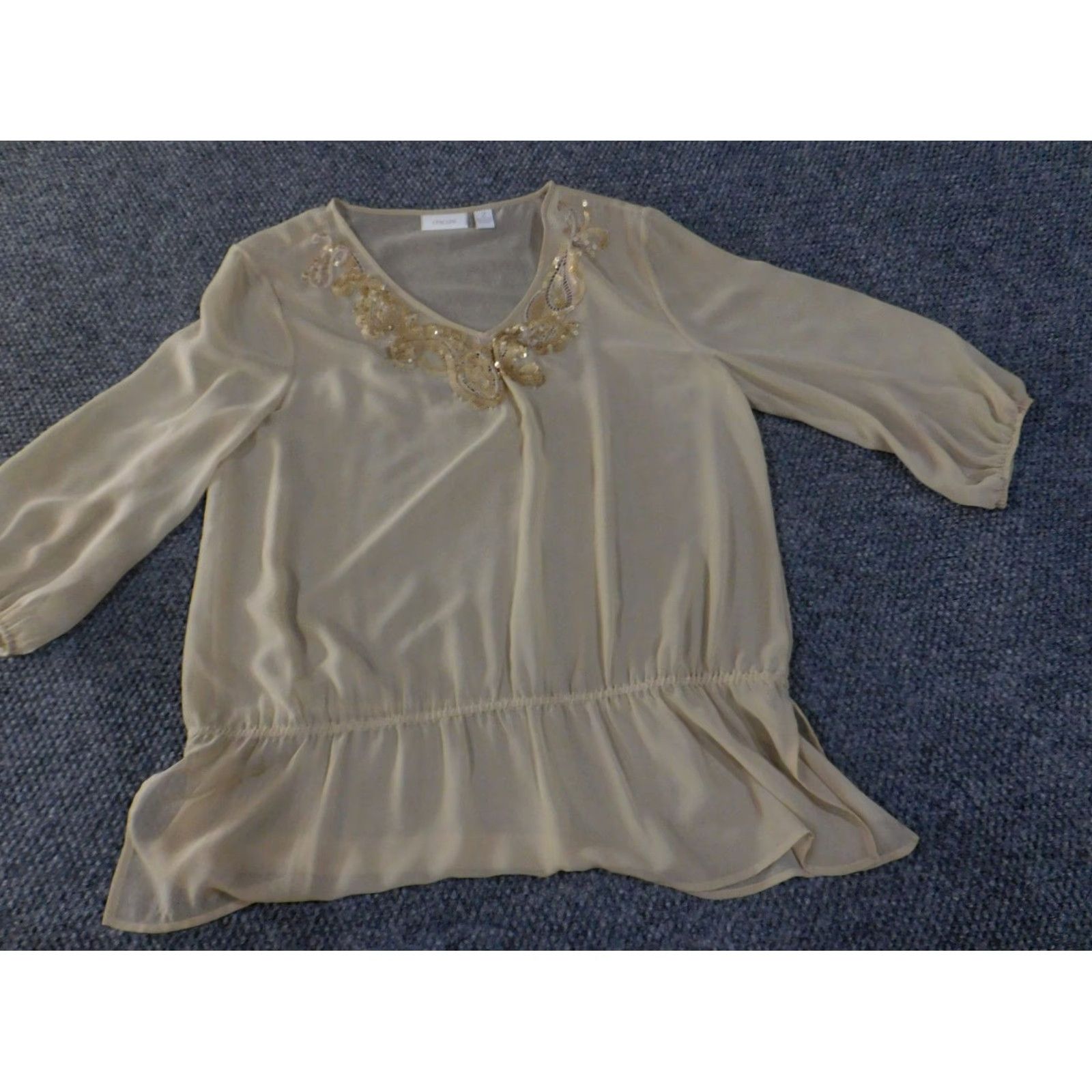 Vintage Chicos Blouse Womens 2 Beige Sheer Embroidered Ruffle Hem Tunic Shirt Long Sleeve V-Neck Casual Knit Polyester Regular Modern Boho Size XS / US 0-2 / IT 36-38 - 3 Thumbnail