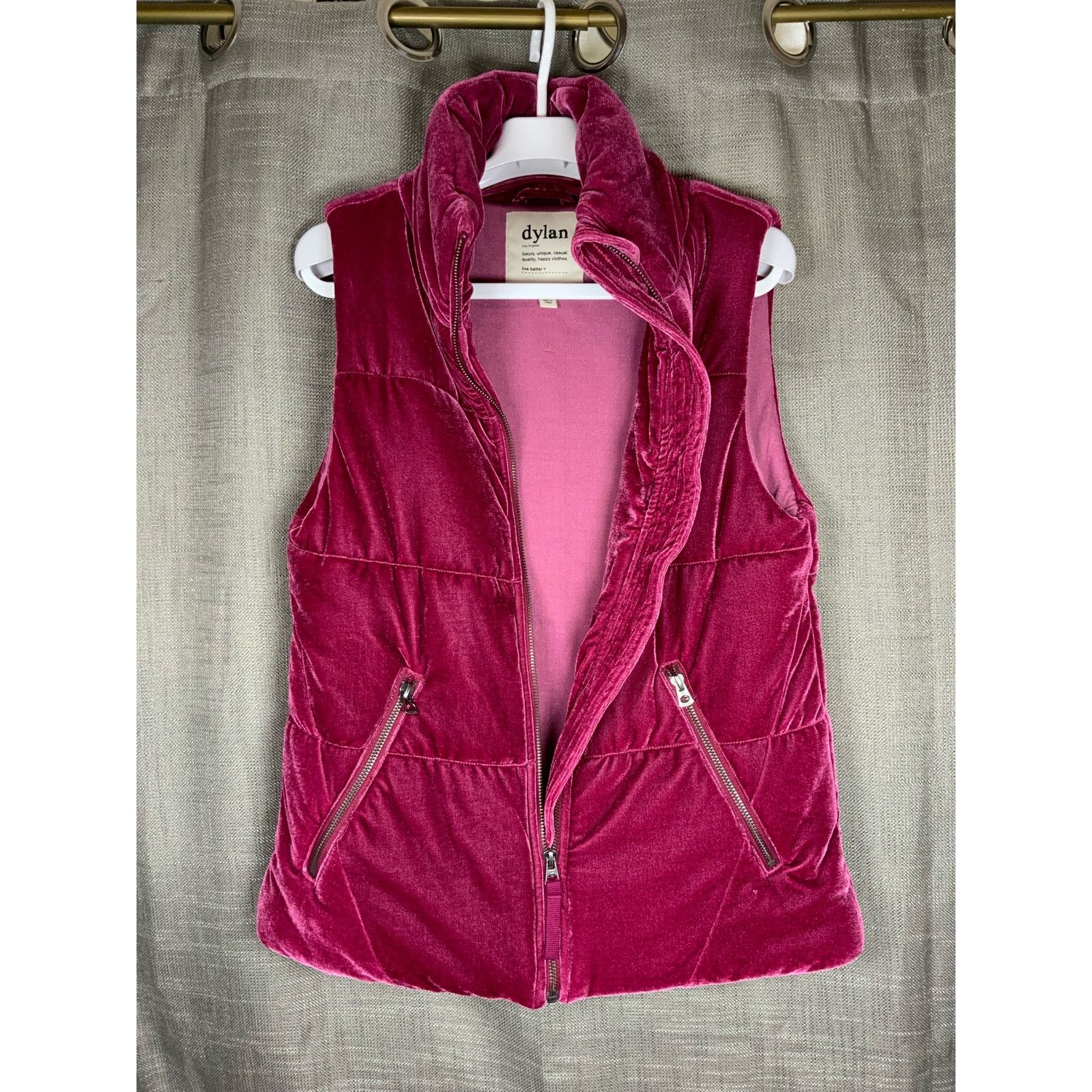dylan Dylan Puffer Vest Velvet Fuchsia Rare Women’s Size Small S Size S / US 4 / IT 40 - 2 Thumbnail