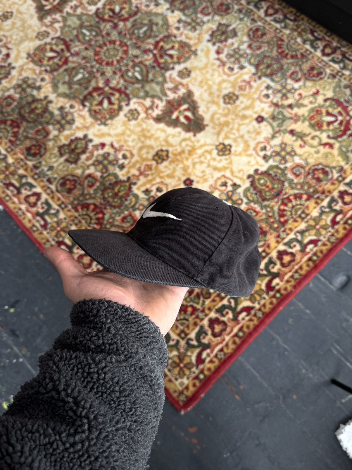 Nike Vintage Nike Big Swoosh Black Snapback Cap Size ONE SIZE - 12 Thumbnail