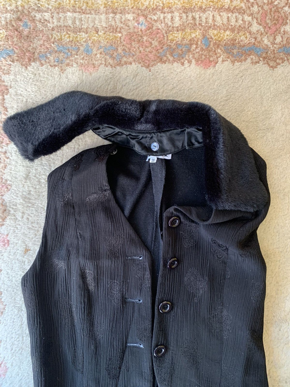 Vintage Vintage 90s Silk Fur Lined Button-Up Vest Size M / US 6-8 / IT 42-44 - 14 Thumbnail