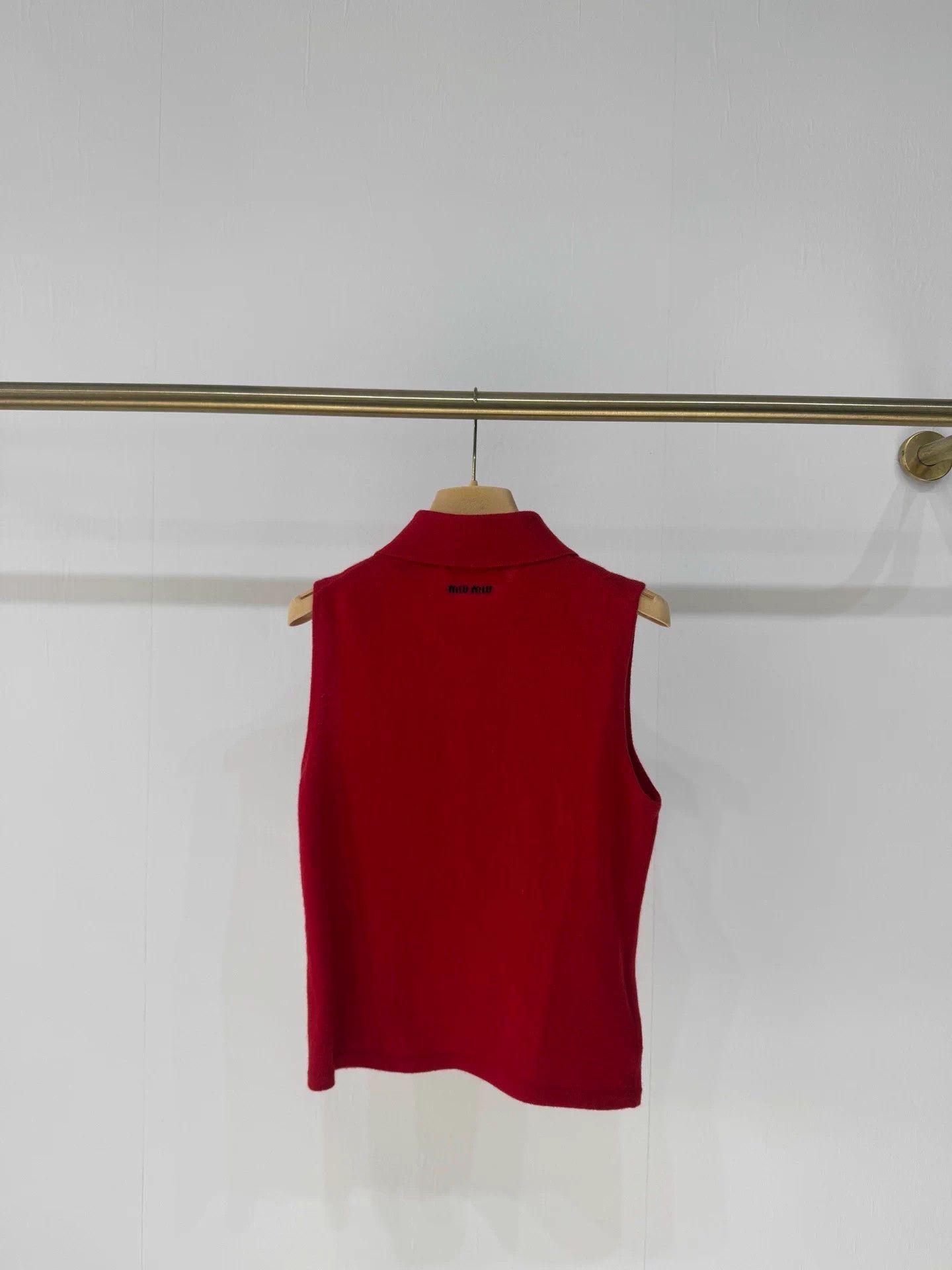 Miu Miu MIUMIU 26SS Red Sleeveless Knit Vest New Size XS / US 0-2 / IT 36-38 - 7 Thumbnail