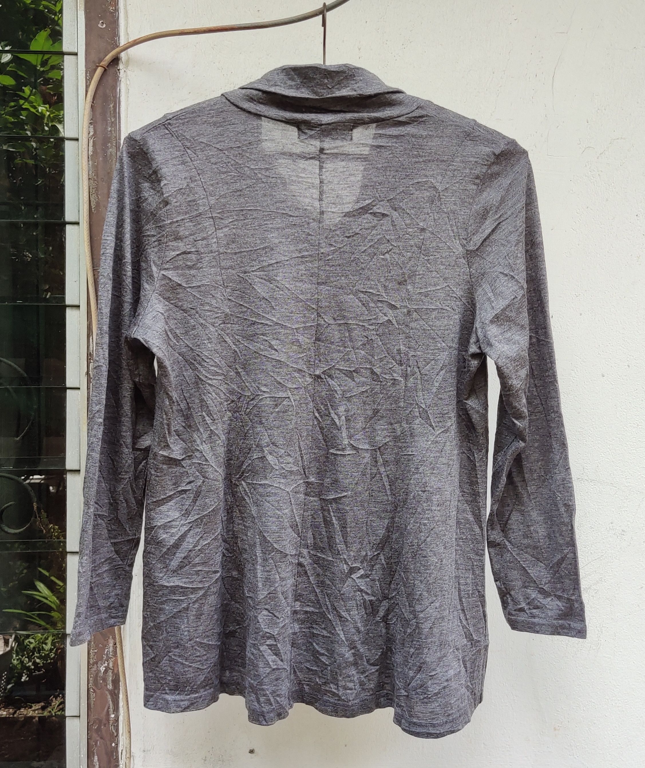 Kansai Yamamoto (S224) Kansai BIS Gray Acrylic Pullover Shawl Blouse Sz 9 Size S / US 4 / IT 40 - 6 Thumbnail