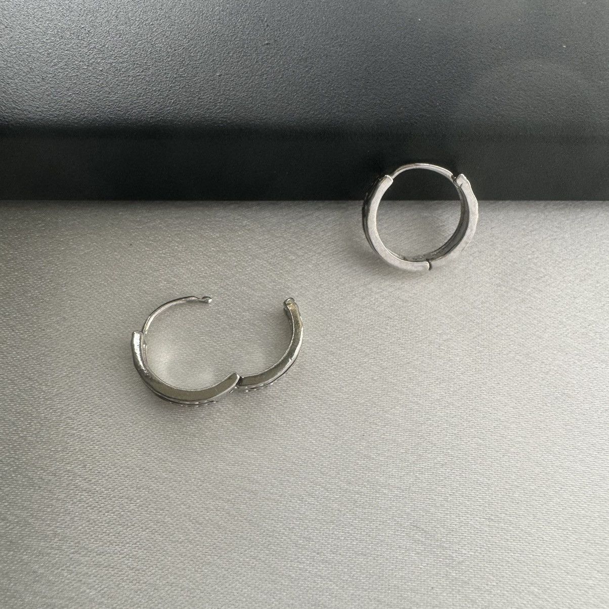 Other Small Hoop Earrings for Men Women Hip Hop Unisex Style Size ONE SIZE - 3 Thumbnail