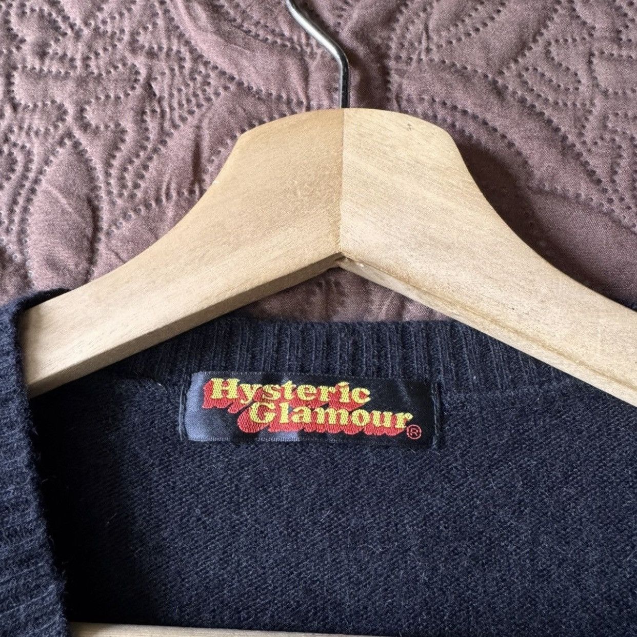 Hysteric Glamour Hysteric Glamour Archive "GOD DOG ART" V-Neck Knit Sweater Size US S / EU 44-46 / 1 - 13 Thumbnail