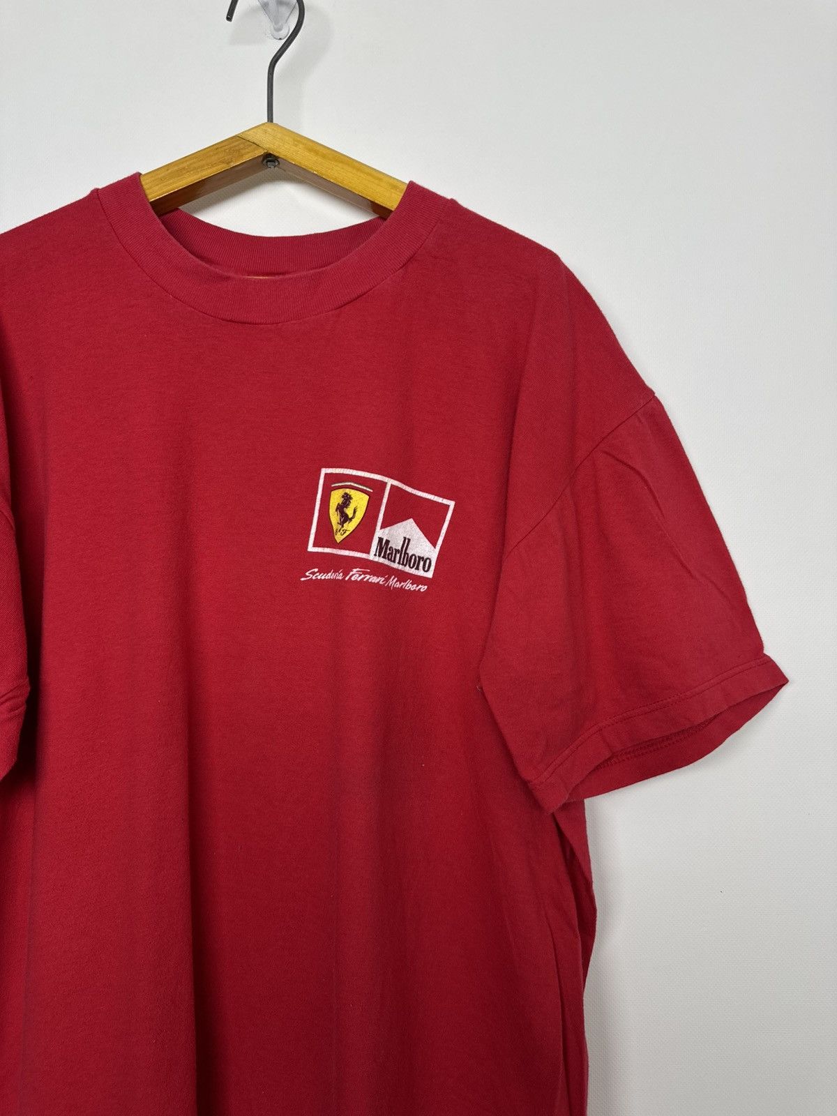 Hanes Vintage Ferrari Marlboro Men Racing T-Shirt 90’s Size US L / EU 52-54 / 3 - 5 Thumbnail